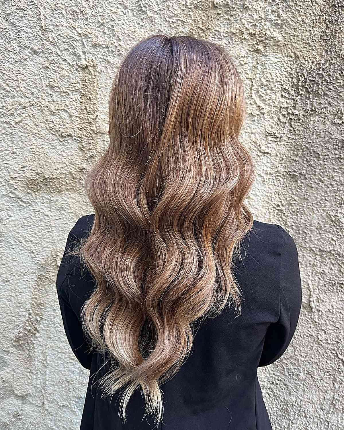 40 V-Cut on Long Hair Ideas for That Trendy V Shape Look