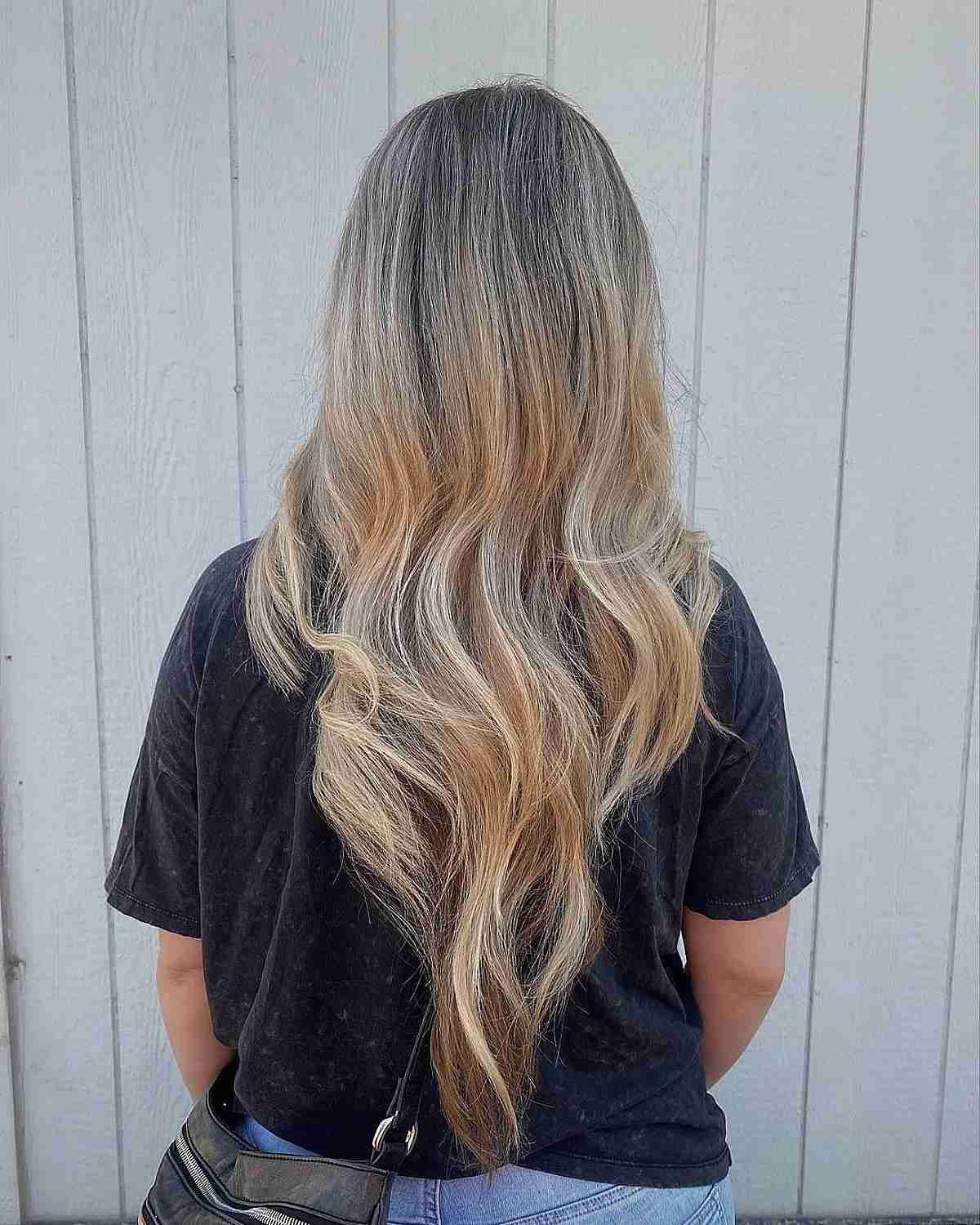 40 V-Cut on Long Hair Ideas for That Trendy V Shape Look