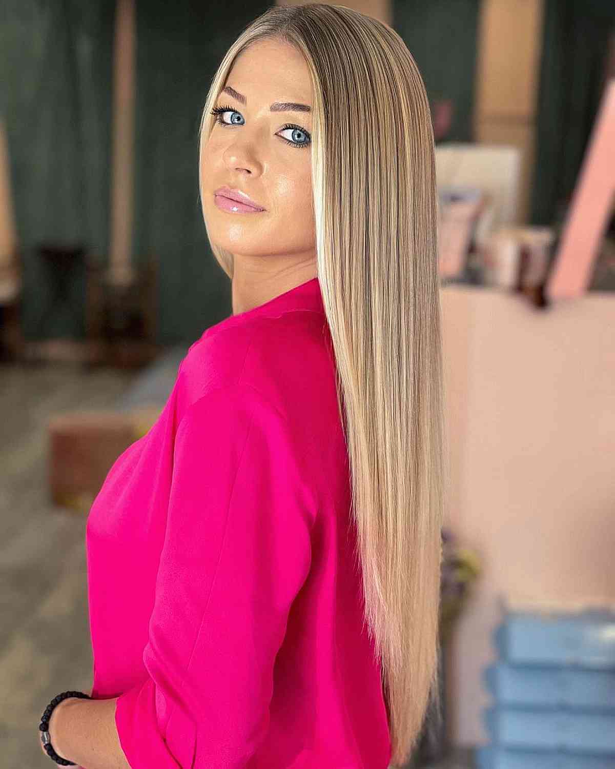 40 V-Cut on Long Hair Ideas for That Trendy V Shape Look
