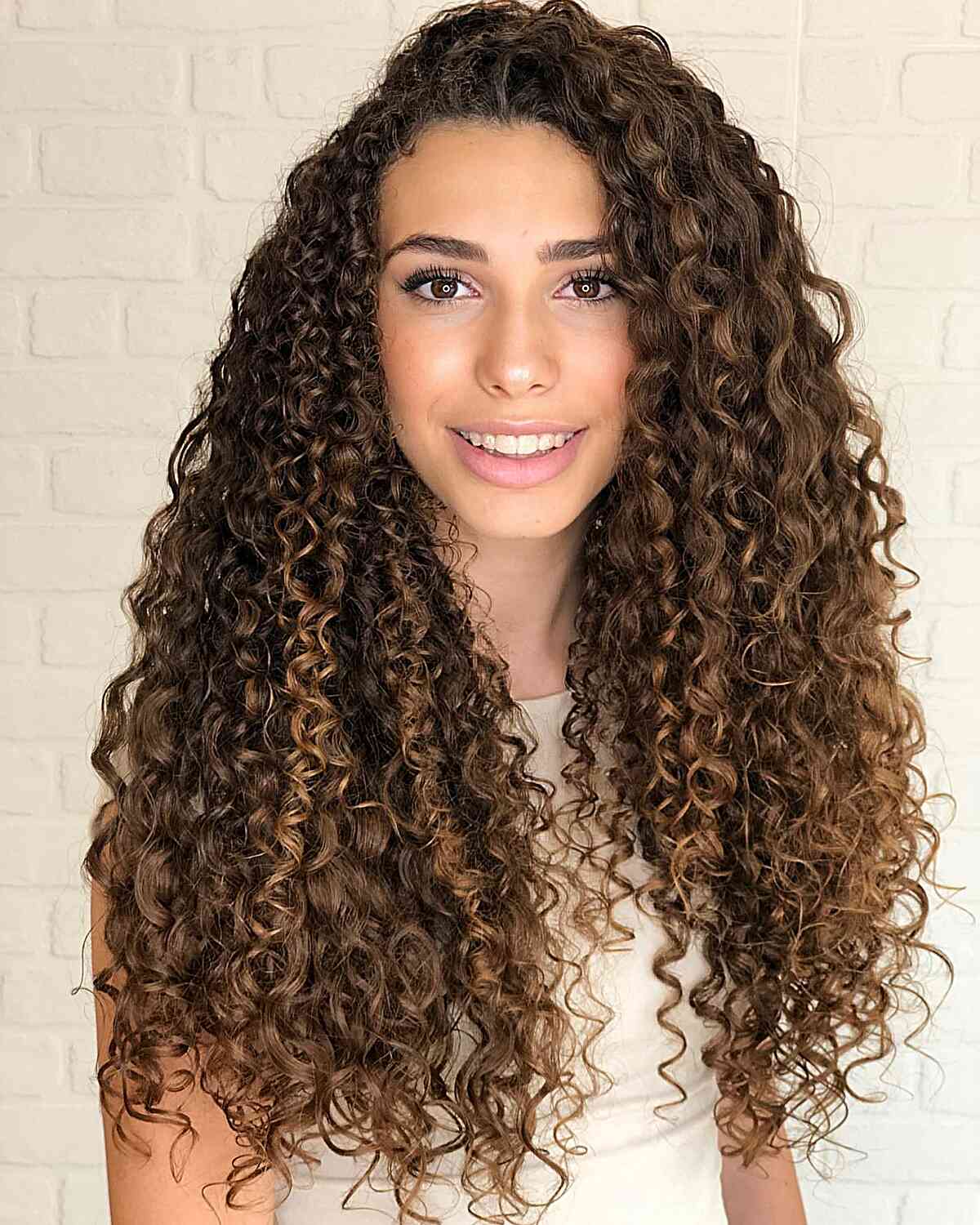 61 Curly Hairstyles for Long Hair to Look Naturally Amazing