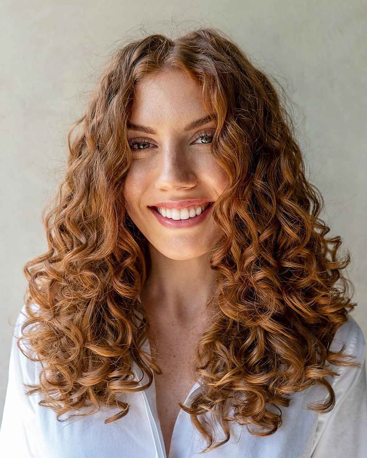 61 Curly Hairstyles for Long Hair to Look Naturally Amazing