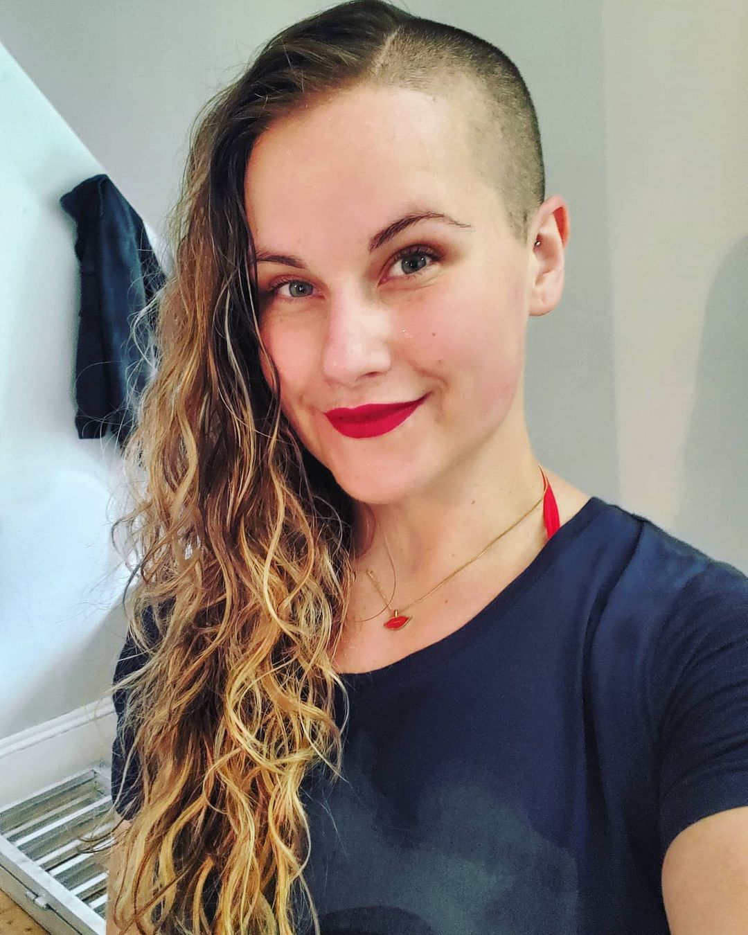 61 Curly Hairstyles for Long Hair to Look Naturally Amazing