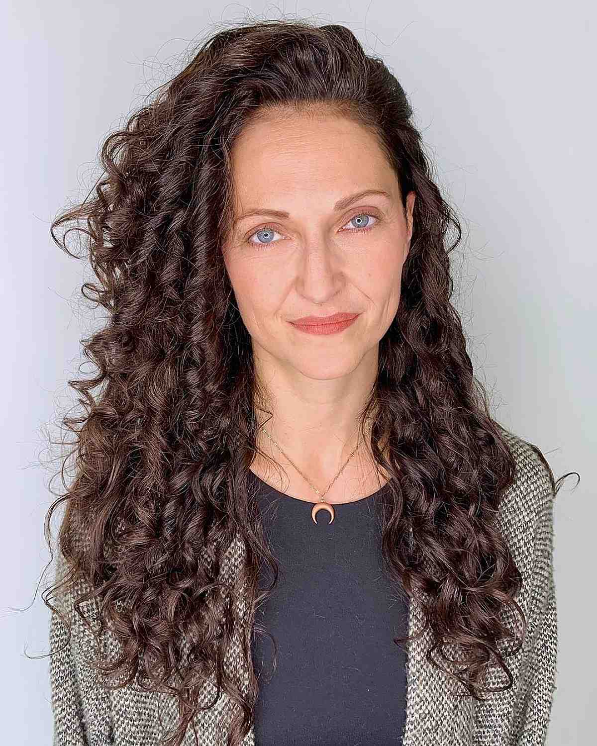 61 Curly Hairstyles for Long Hair to Look Naturally Amazing