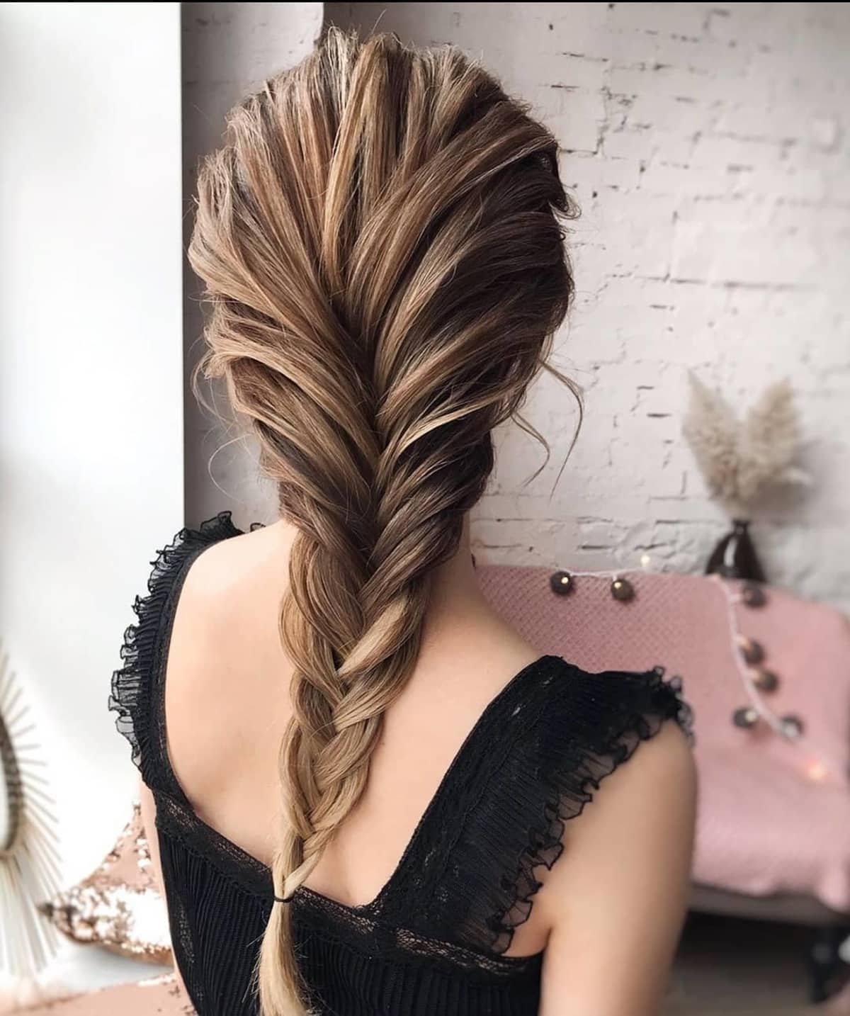 44 Volumizing Haircuts for Thin Long Hair (Before & After Makeovers)
