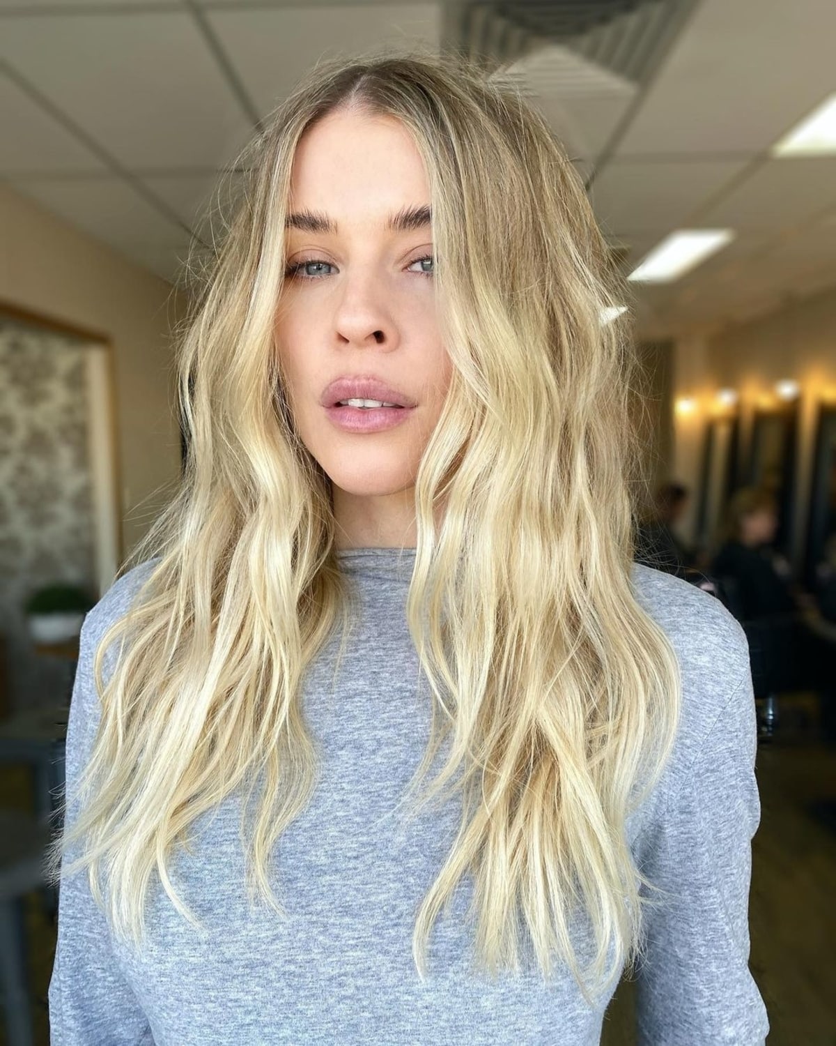 44 Volumizing Haircuts for Thin Long Hair (Before & After Makeovers)
