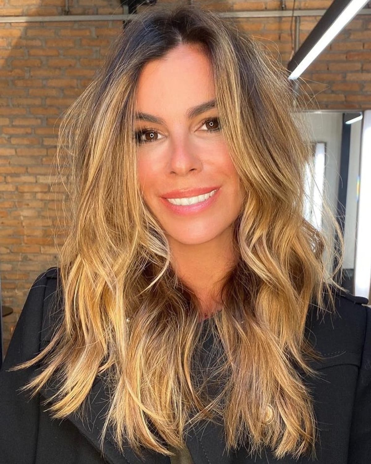 44 Volumizing Haircuts for Thin Long Hair (Before & After Makeovers)