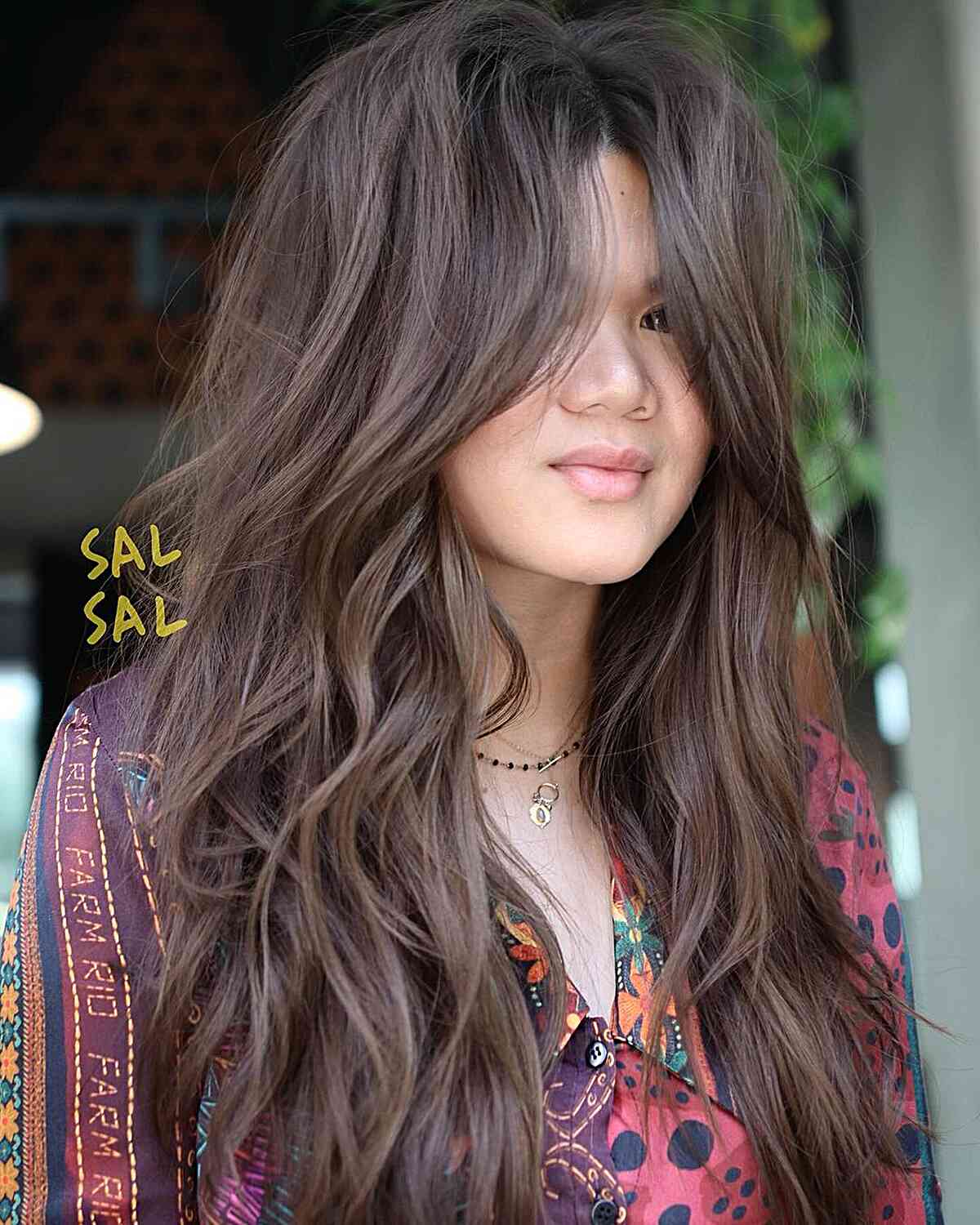 32 Hair-Taming Long Shaggy Hairstyles for Women with Thick Hair