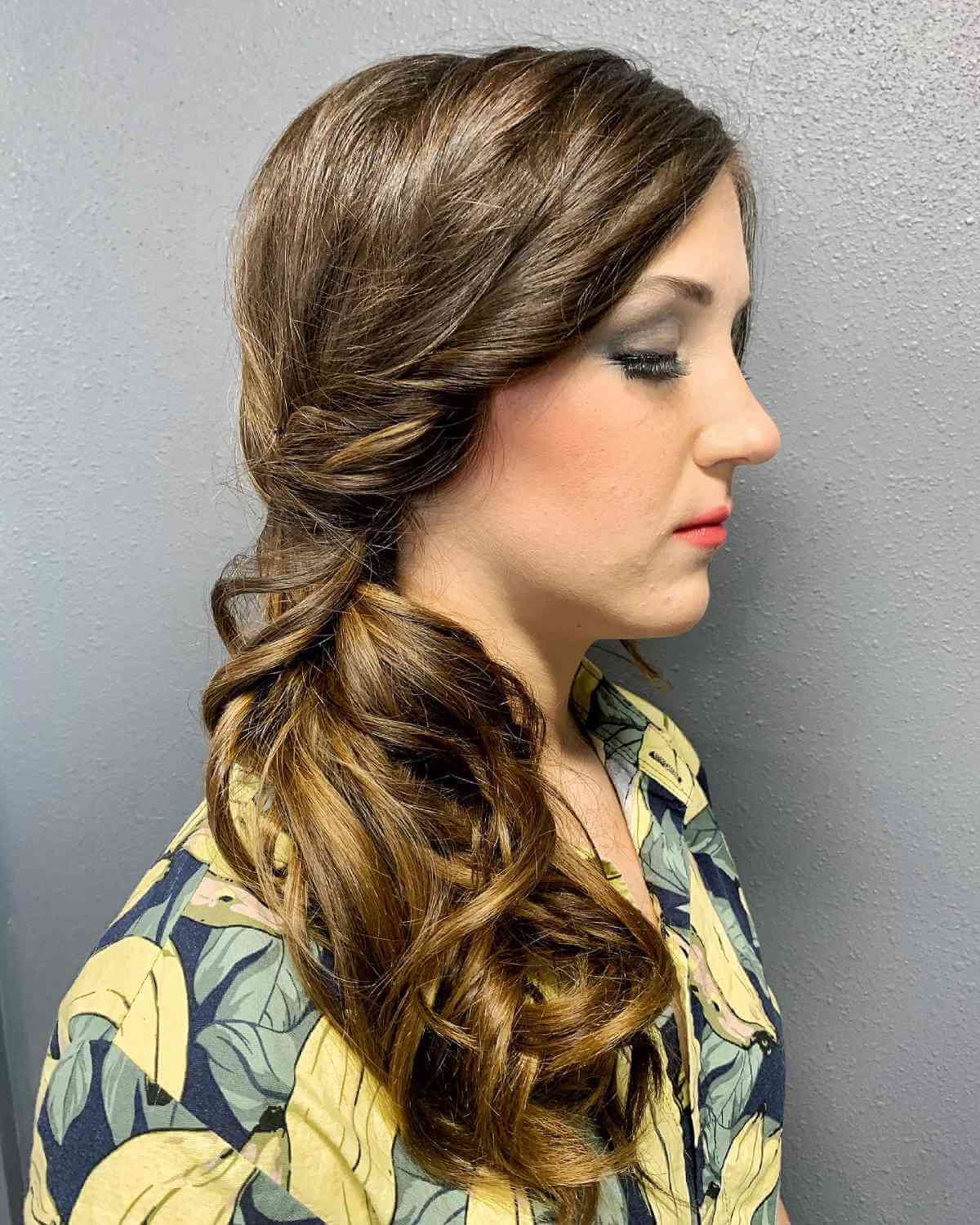 15 Cutest Side Ponytail Ideas for 2025 That You Need to See!
