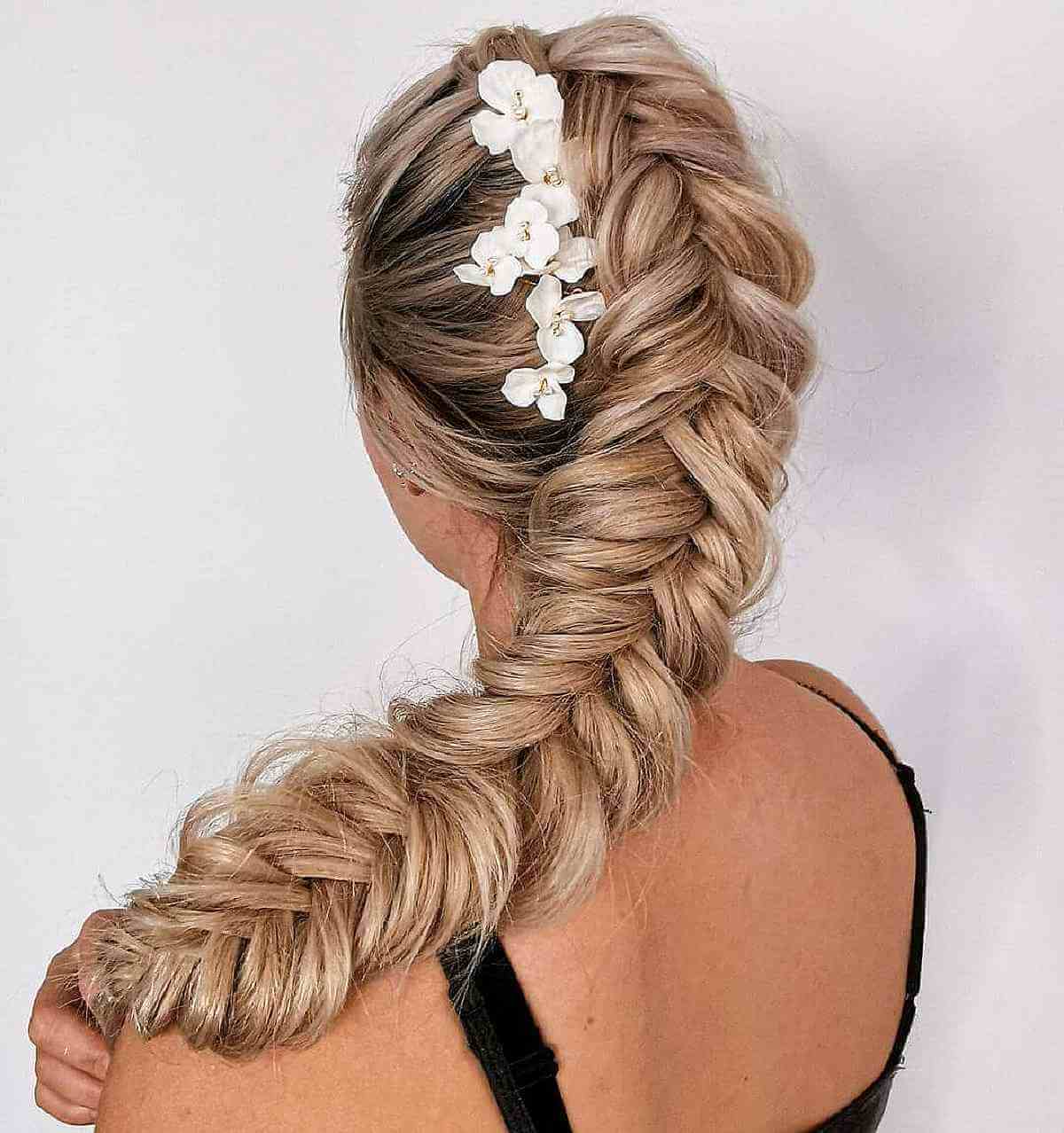 The Top 56 Hairstyles for Long Blonde Hair in 2025