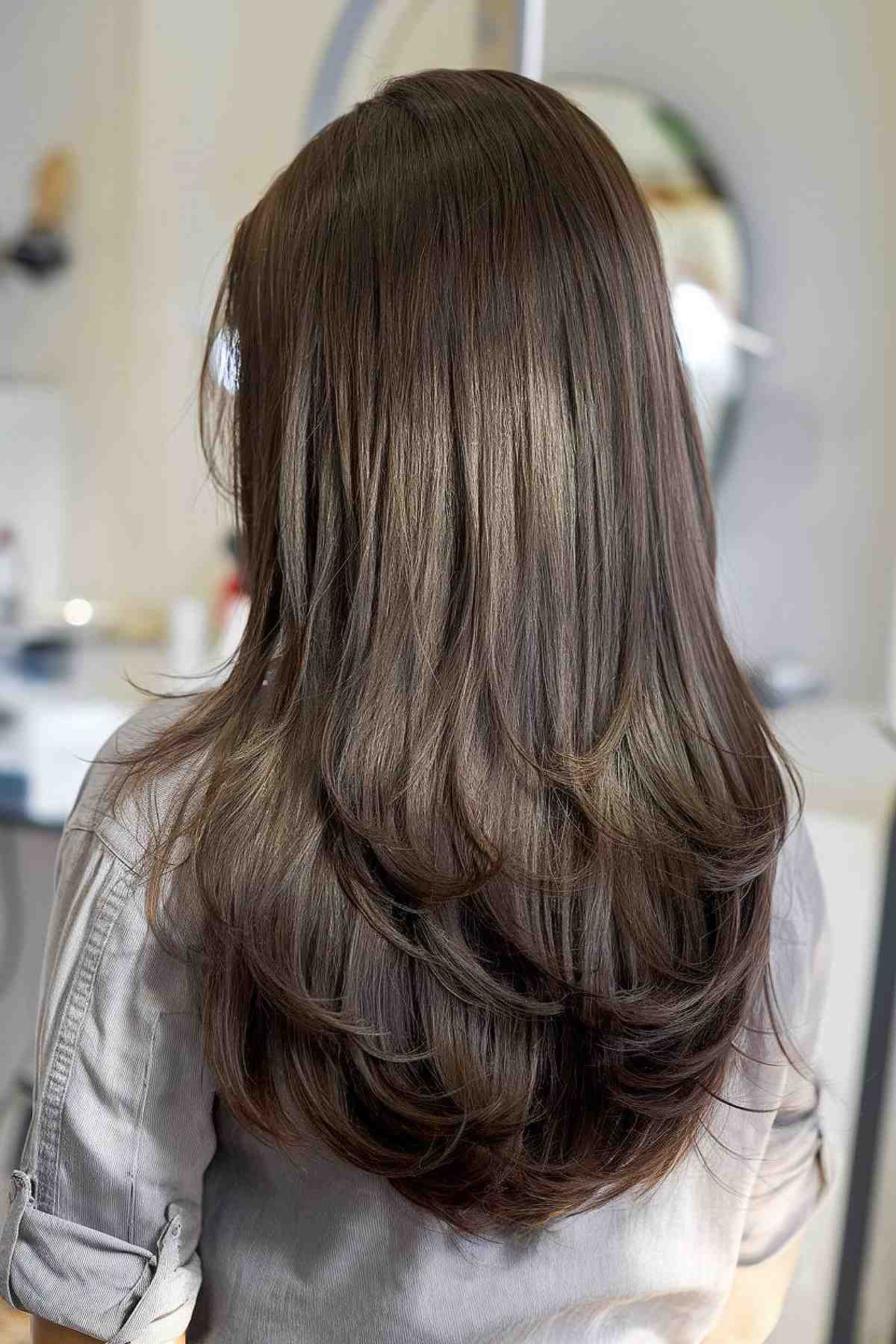 25 Long Hairstyles for Asian Women That Will Make You Want to Grow Your Hair Out This 2025