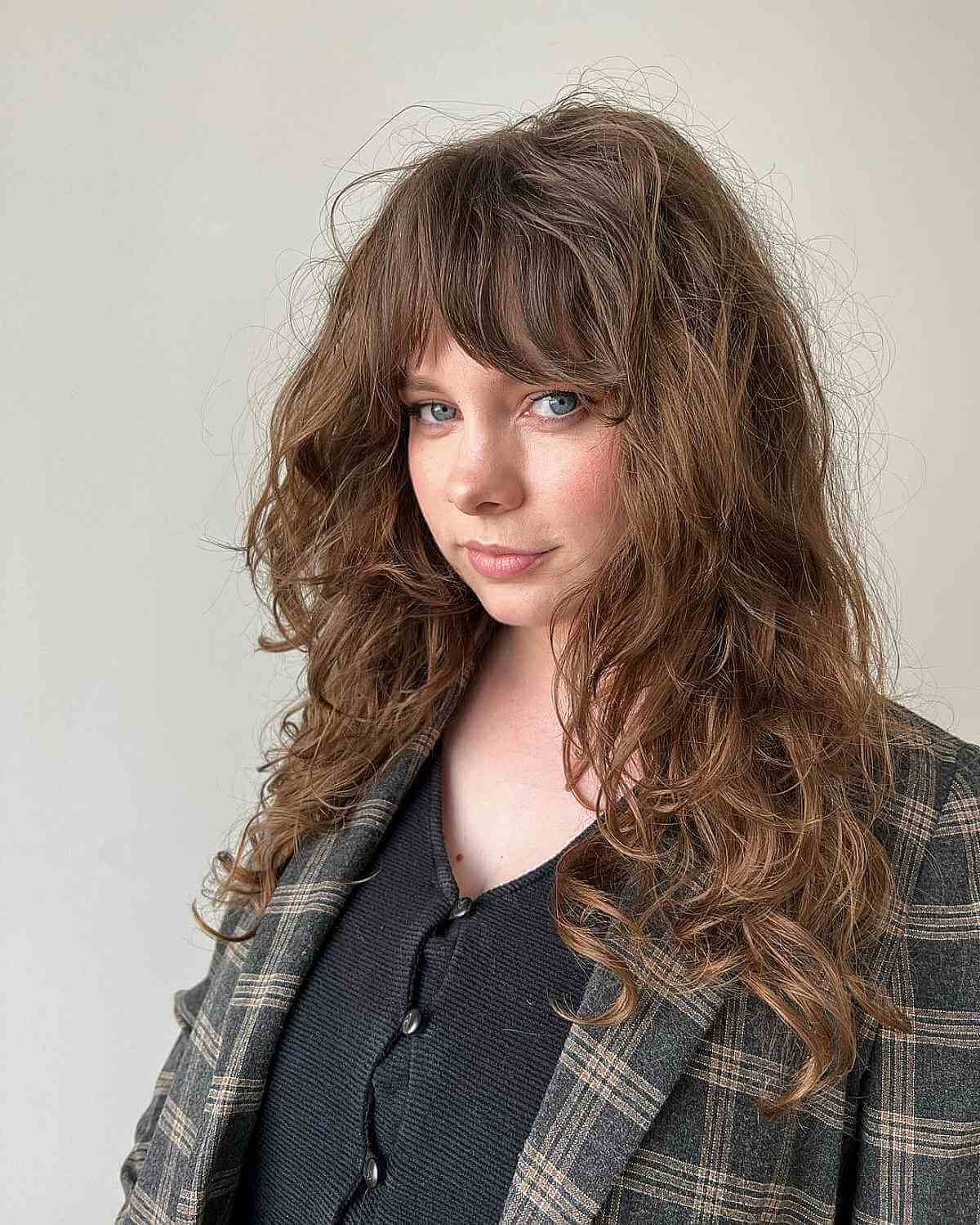 50+ Trendiest Long Shag Haircuts for The Ultimate Textured Look
