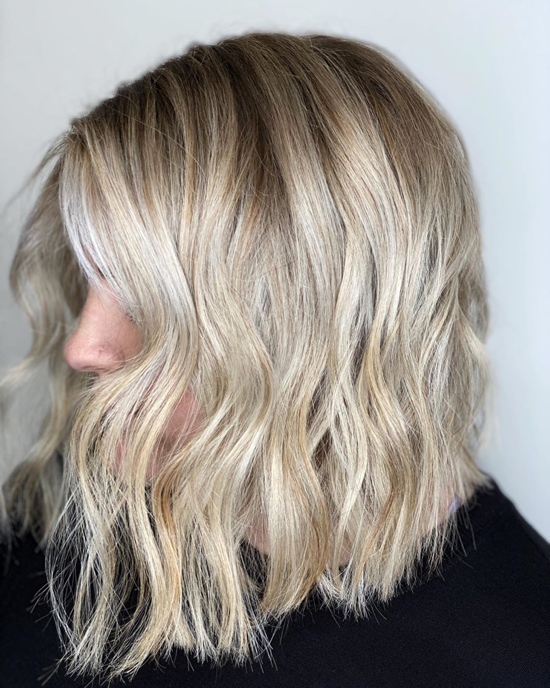 Medium Blonde Hair Color Ideas – 31 Trending Ideas for 2025