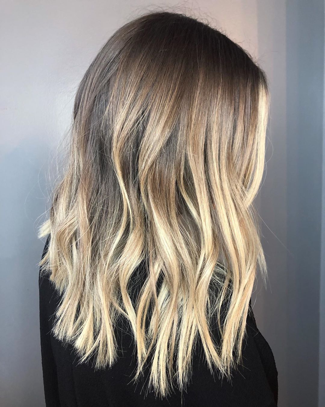Medium Blonde Hair Color Ideas – 31 Trending Ideas for 2025
