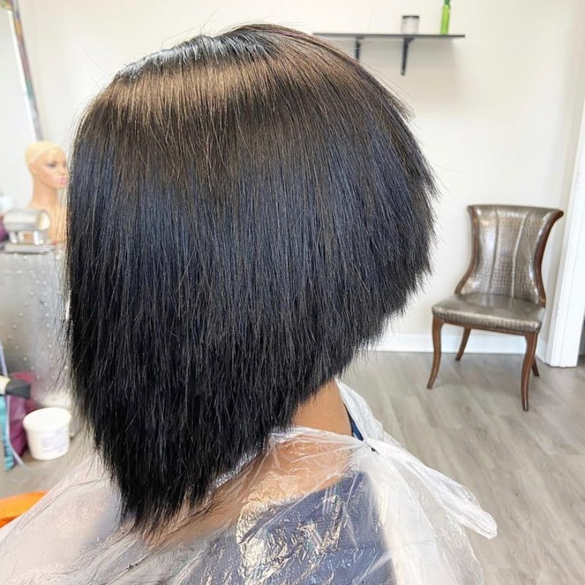 25 Best Medium Inverted Bob Haircut Ideas for Mid-Length Hair