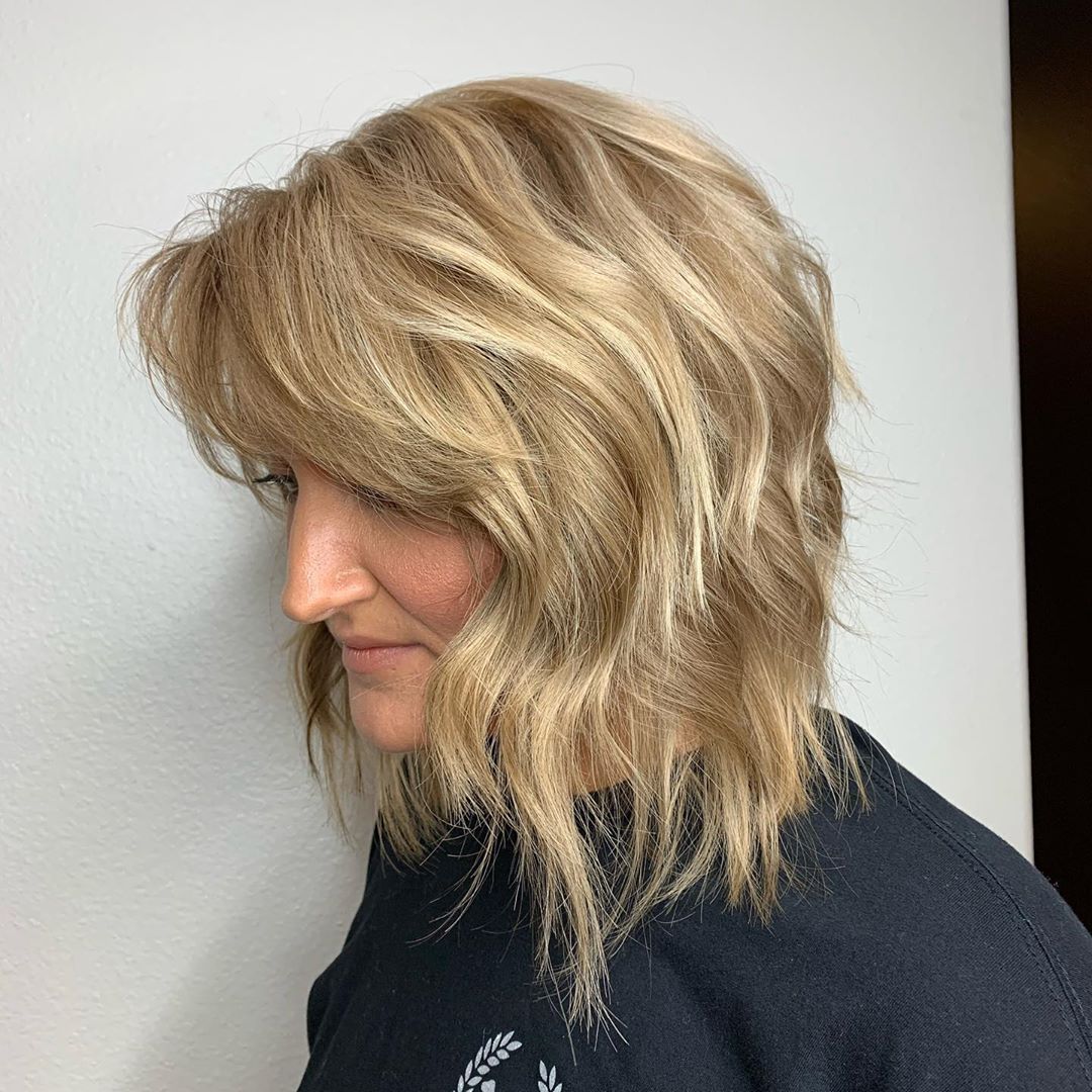 25 Best Medium Inverted Bob Haircut Ideas for Mid-Length Hair