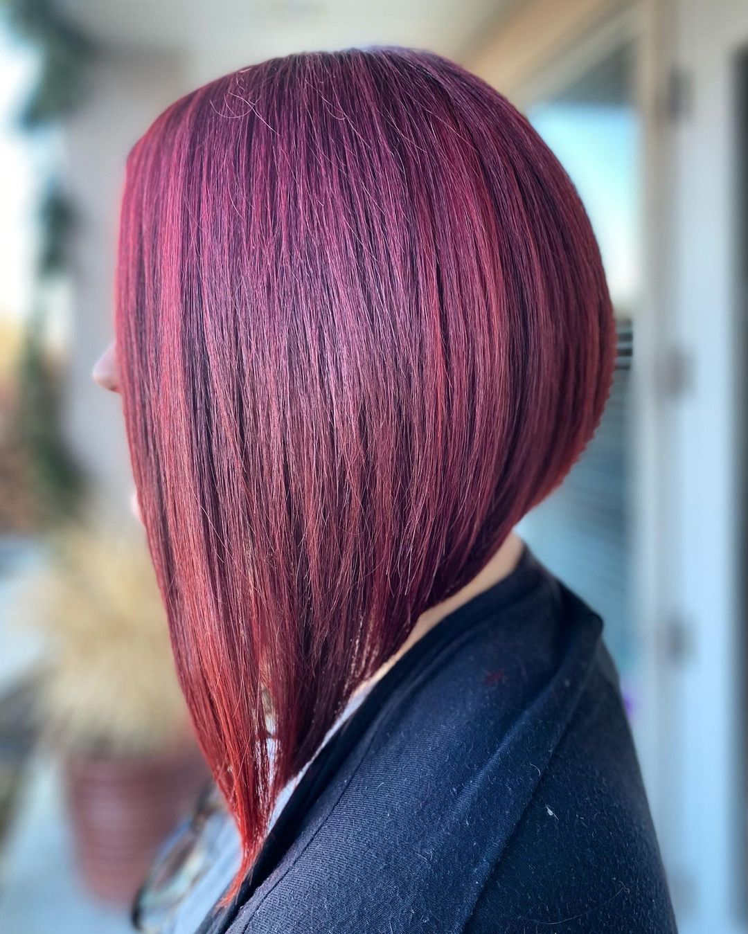 25 Best Medium Inverted Bob Haircut Ideas for Mid-Length Hair