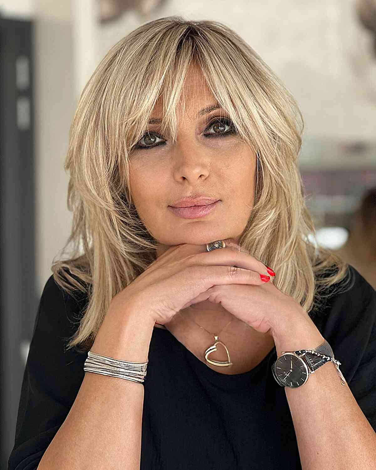 62 Best Medium-Length Haircuts for Women Over 40