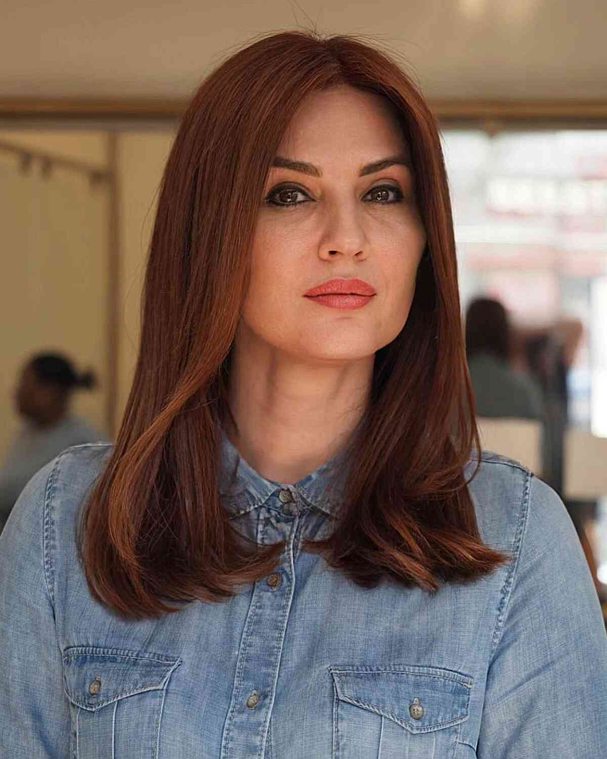 62 Best Medium-Length Haircuts for Women Over 40