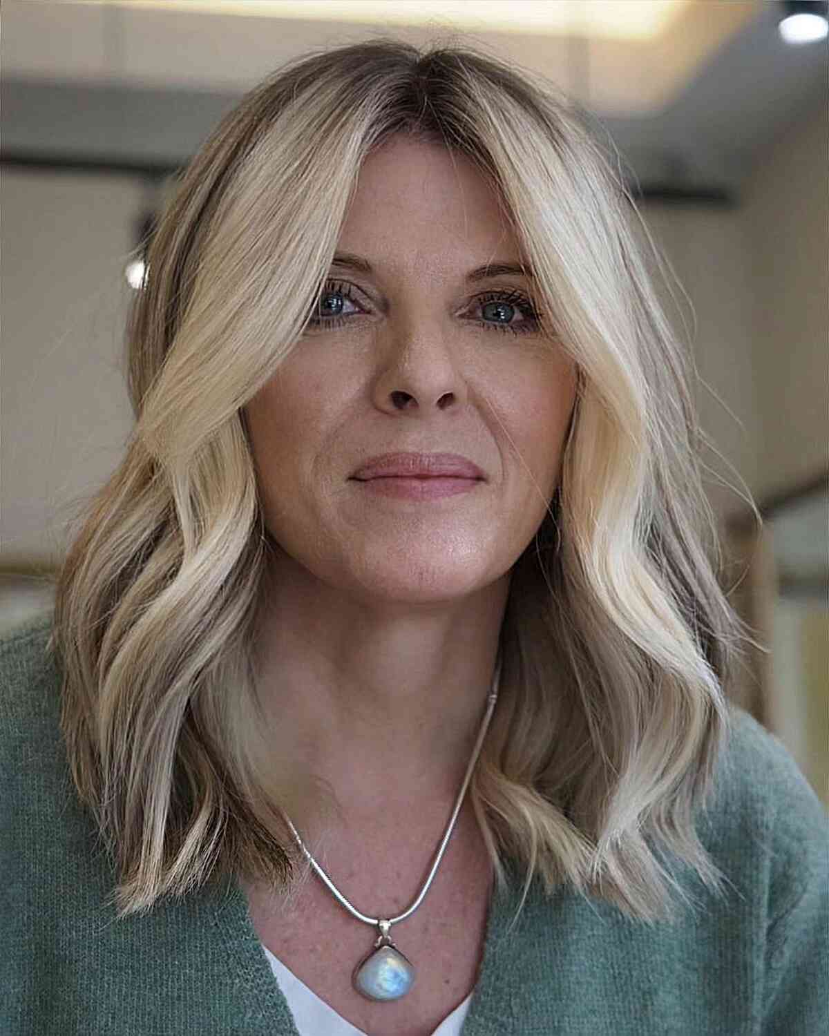 62 Best Medium-Length Haircuts for Women Over 40