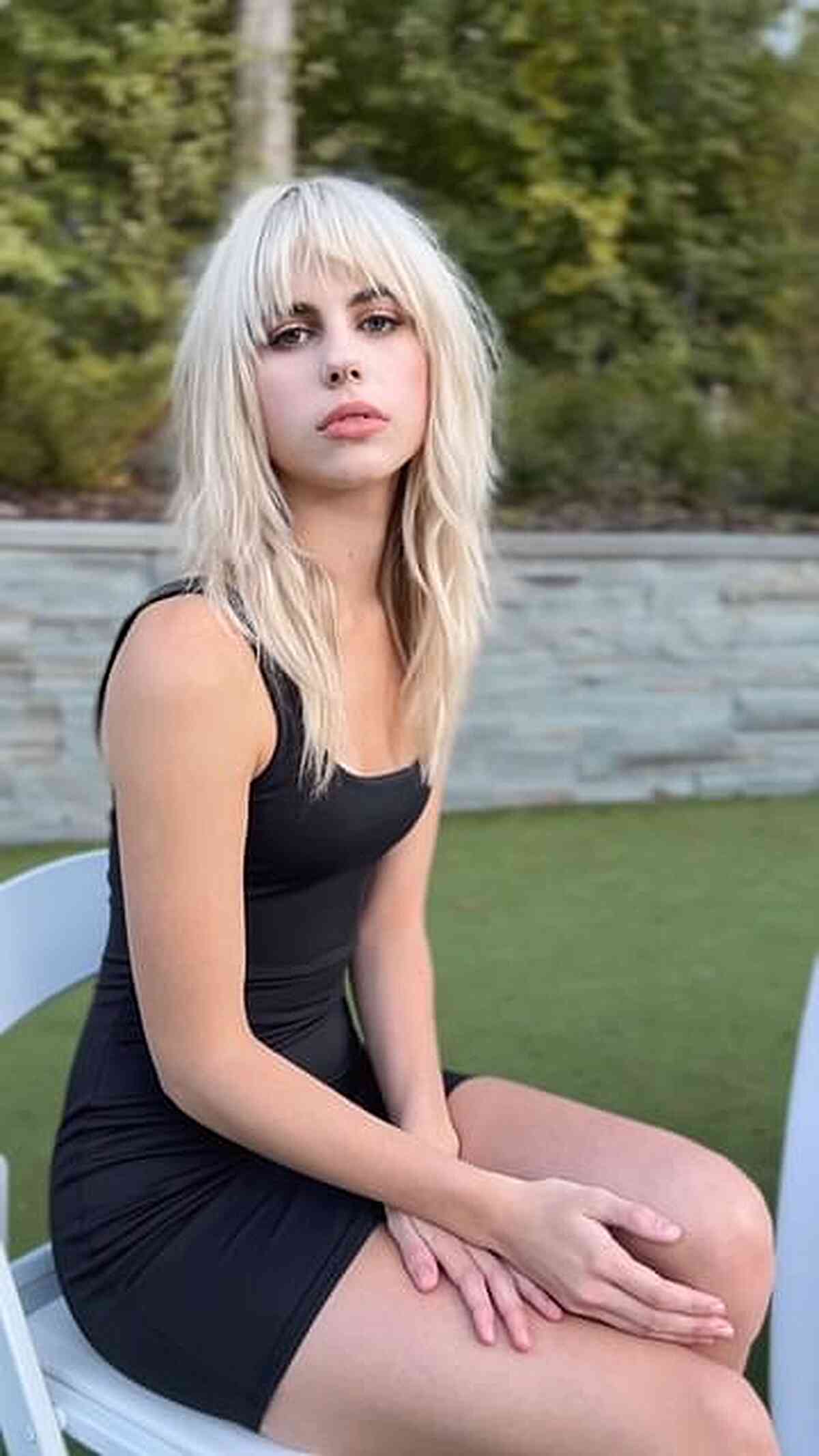 49 Most Requested Shoulder-Length Choppy Haircuts for a Trendy Look