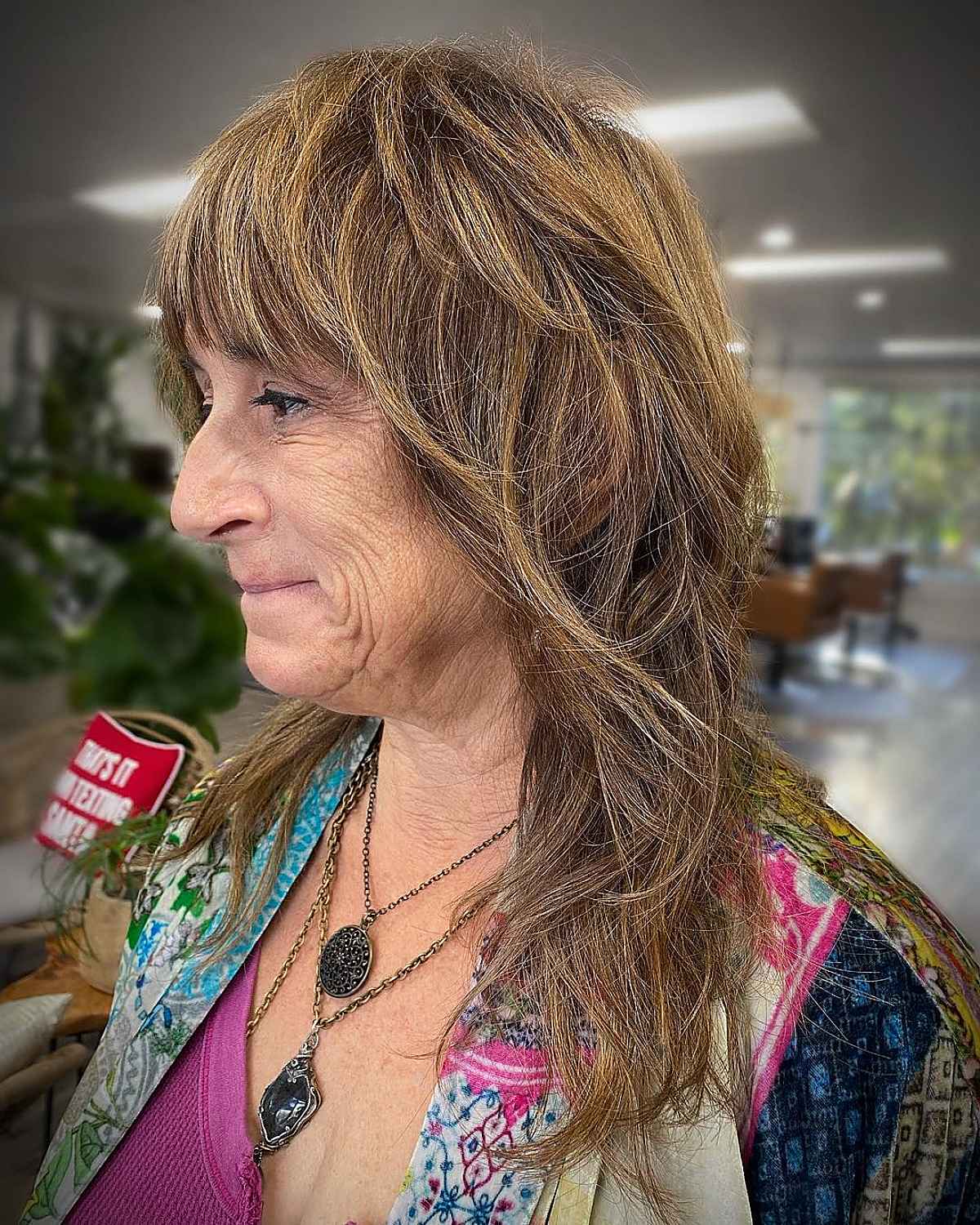 24 Modern Medium Shaggy Hairstyles Women Over 60 Can Pull Off