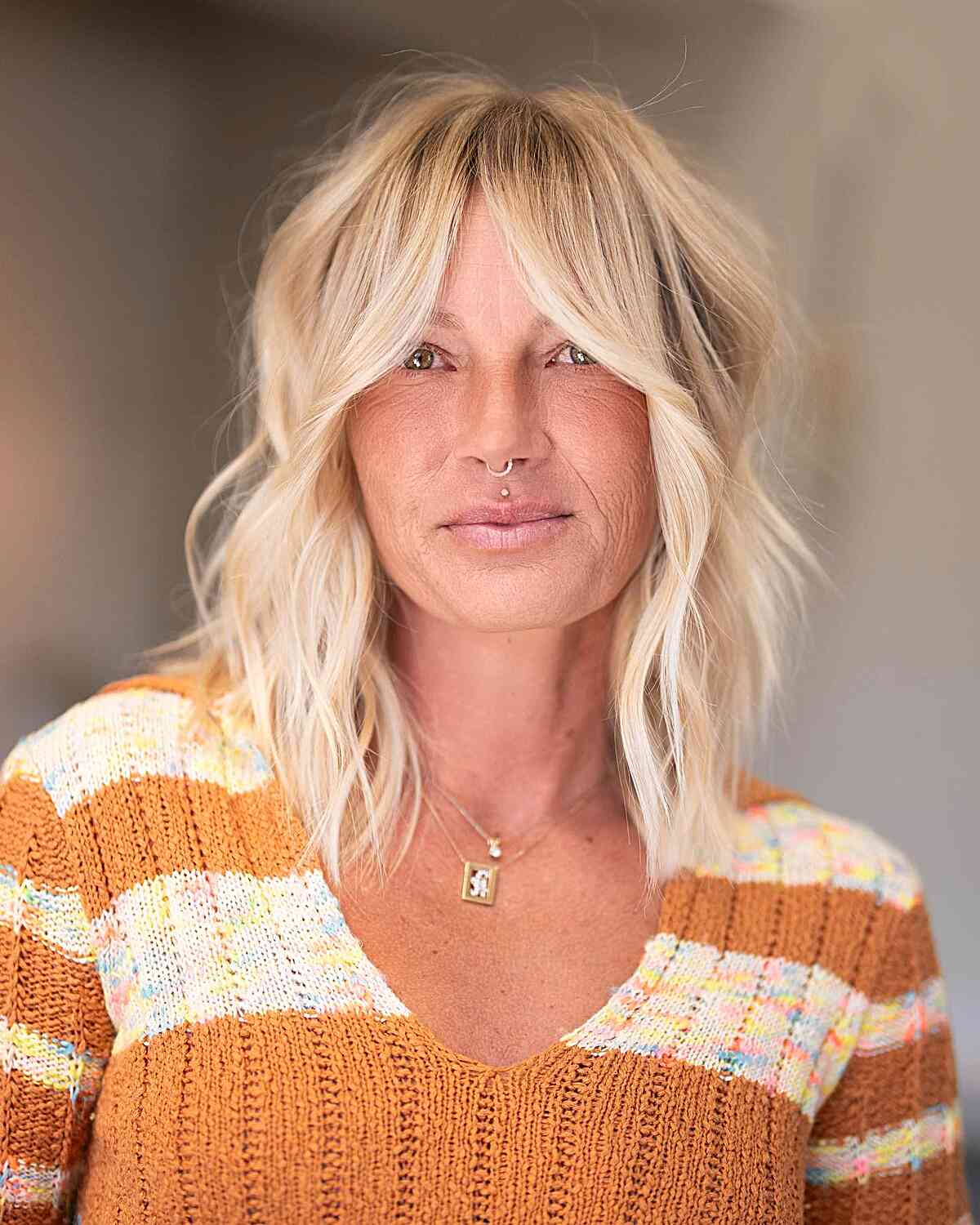 38 Coolest Shoulder-Length Hair with Curtain Bangs You’ve Gotta See