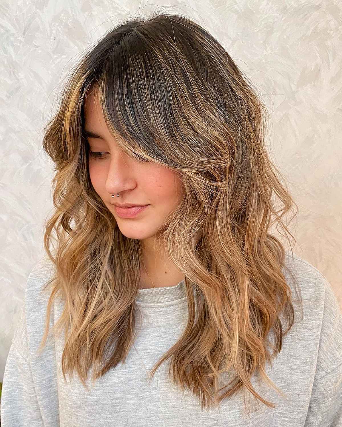 38 Coolest Shoulder-Length Hair with Curtain Bangs You’ve Gotta See