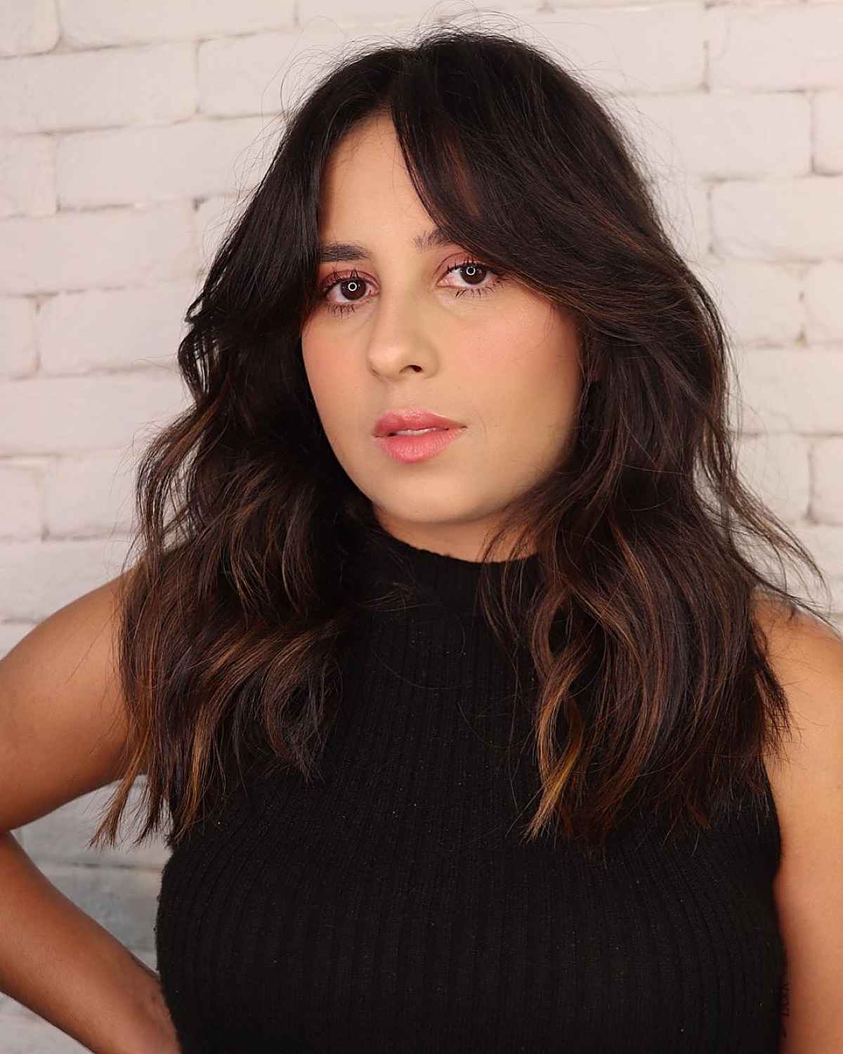 38 Coolest Shoulder-Length Hair with Curtain Bangs You’ve Gotta See