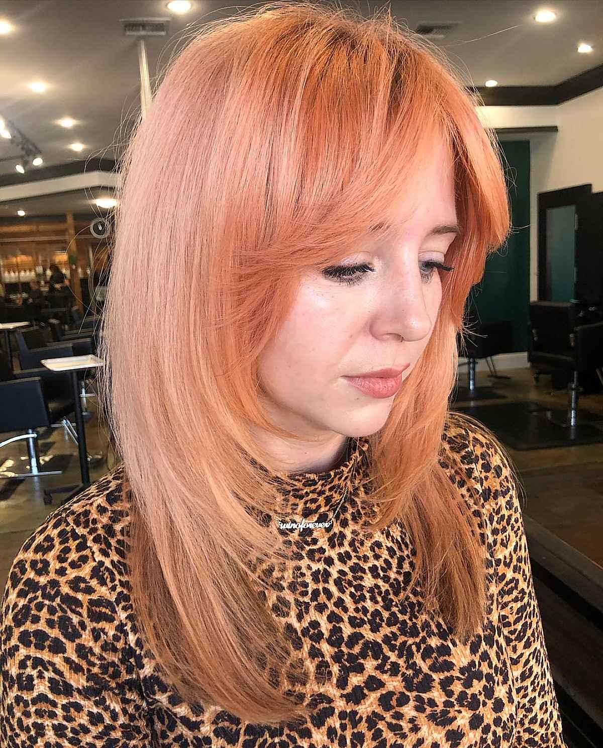 38 Coolest Shoulder-Length Hair with Curtain Bangs You’ve Gotta See