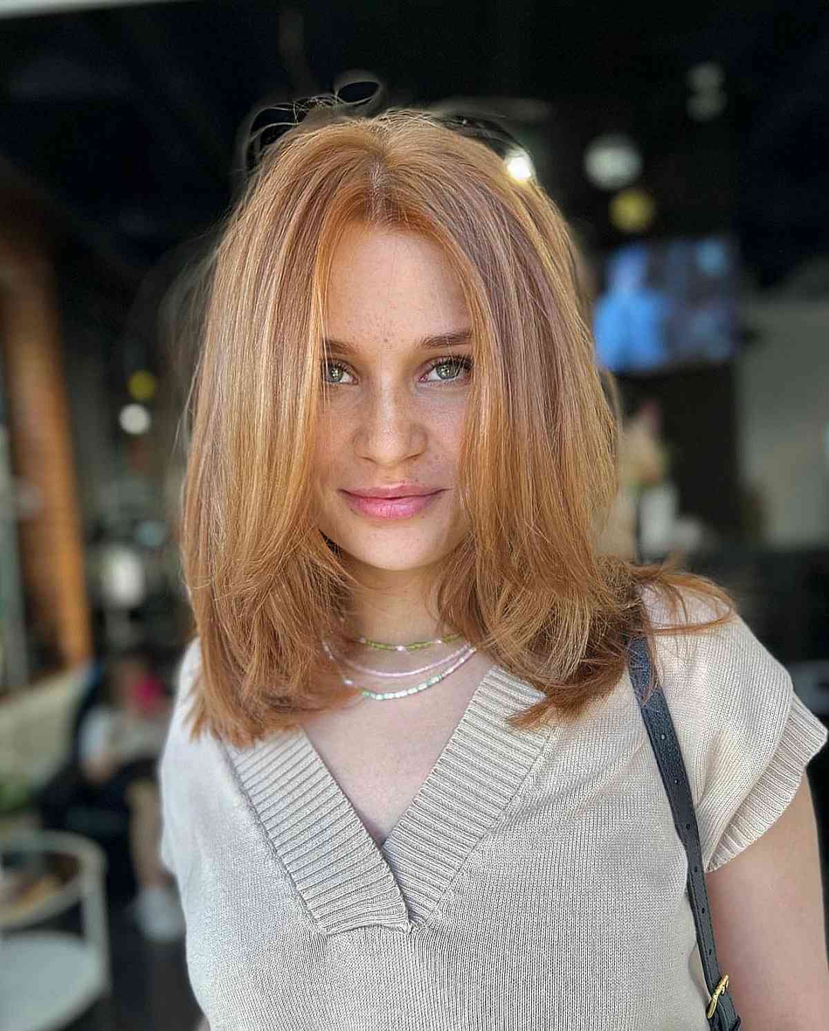 45 Best Ways to Style Shoulder-Length, Straight Hair for a Modern Look