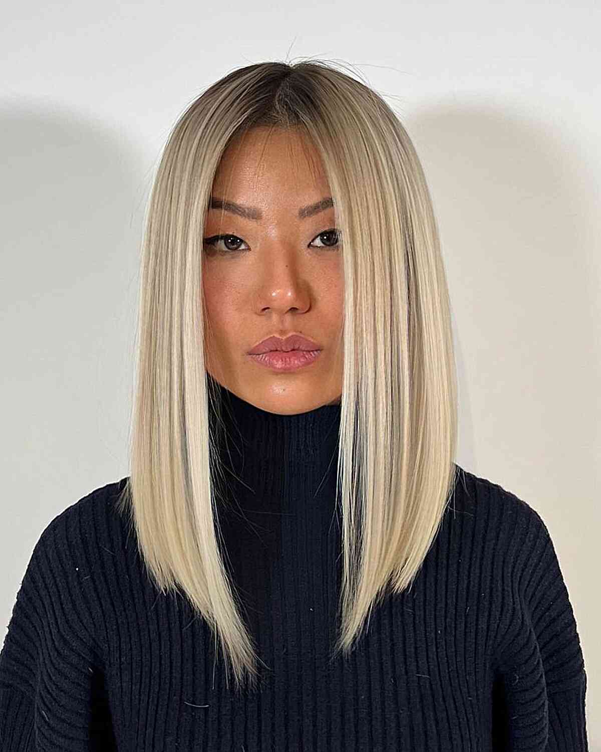 45 Best Ways to Style Shoulder-Length, Straight Hair for a Modern Look