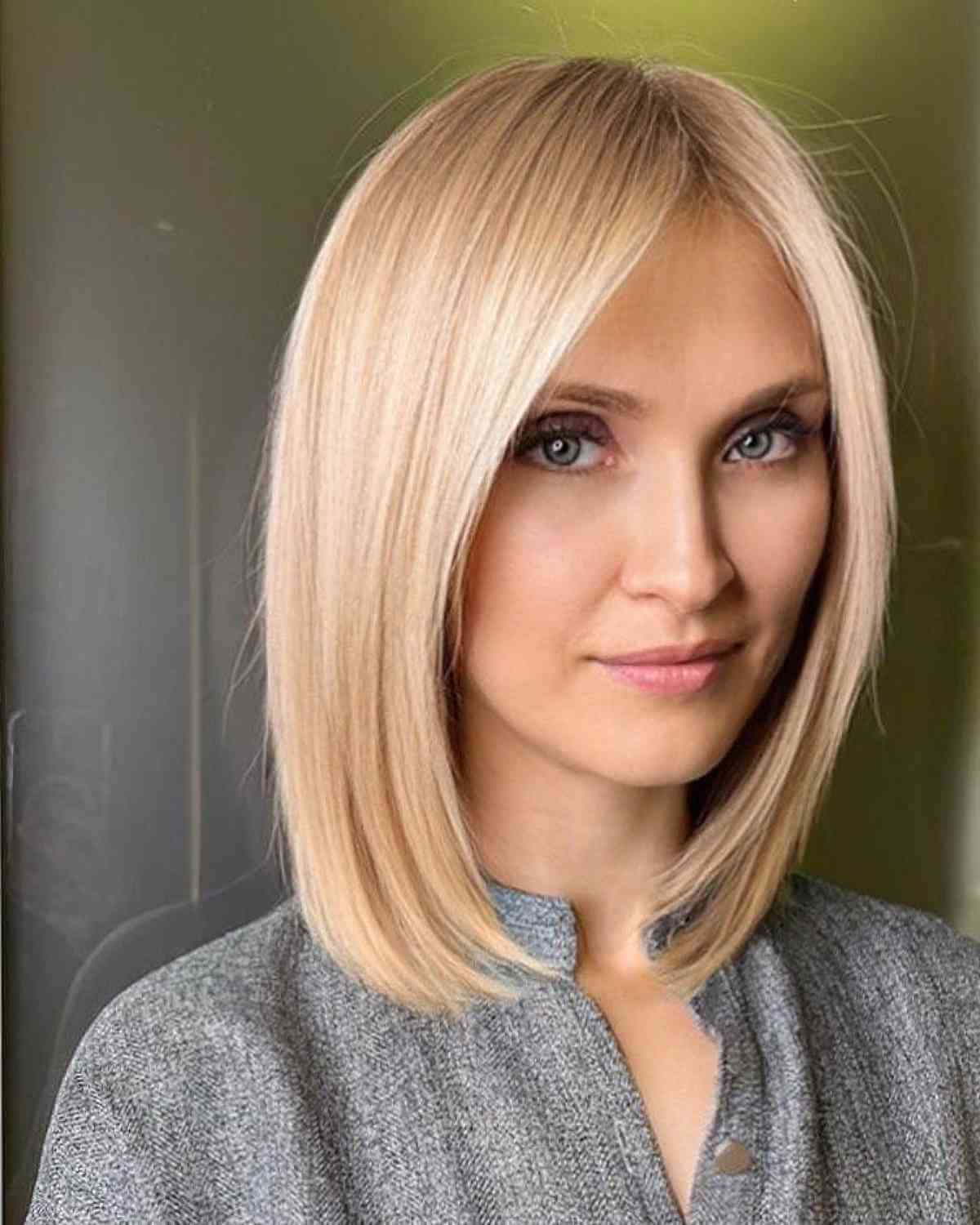 45 Best Ways to Style Shoulder-Length, Straight Hair for a Modern Look