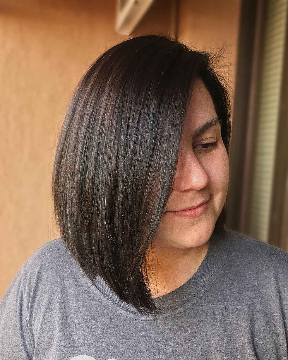 45 Best Ways to Style Shoulder-Length, Straight Hair for a Modern Look