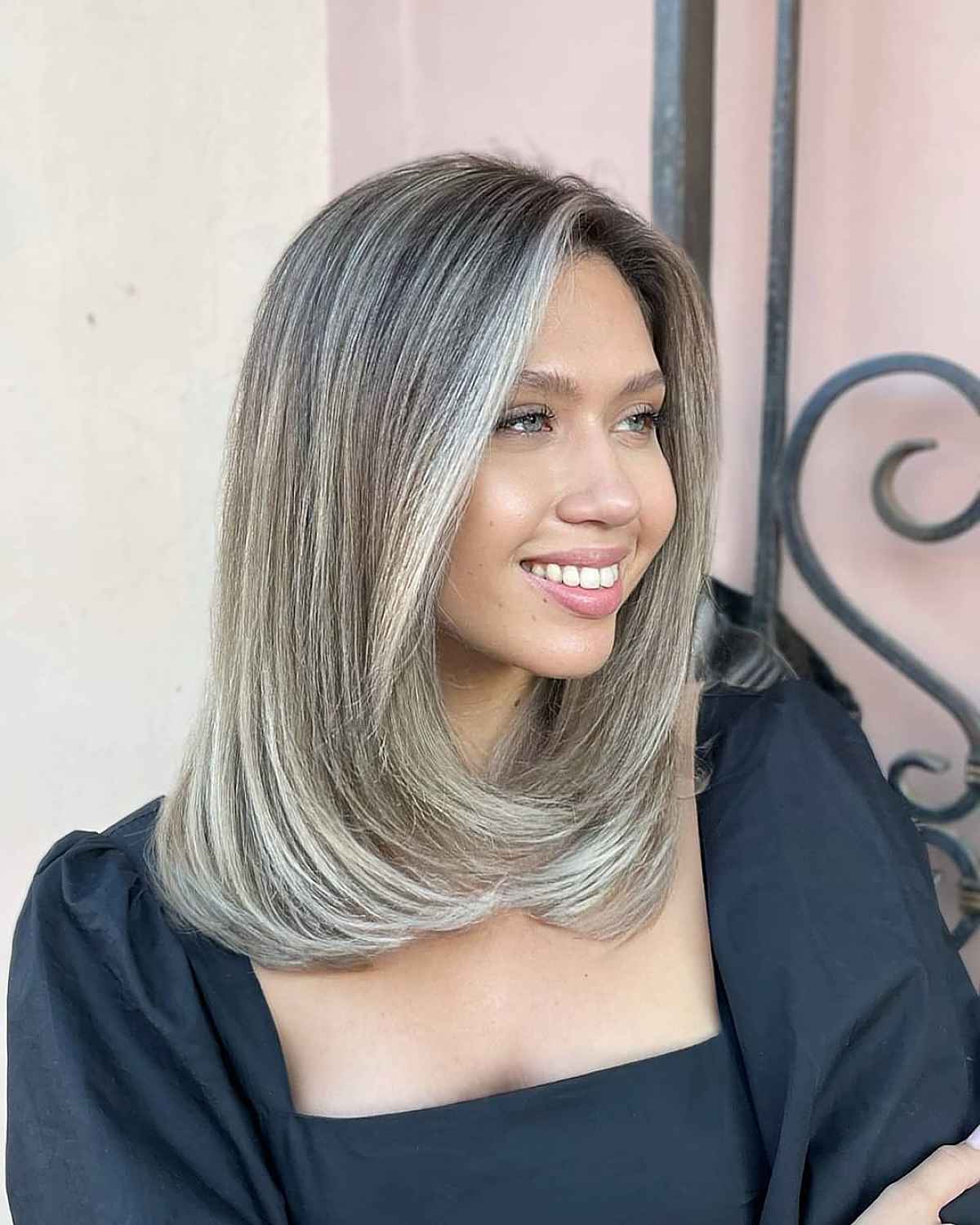 45 Best Ways to Style Shoulder-Length, Straight Hair for a Modern Look