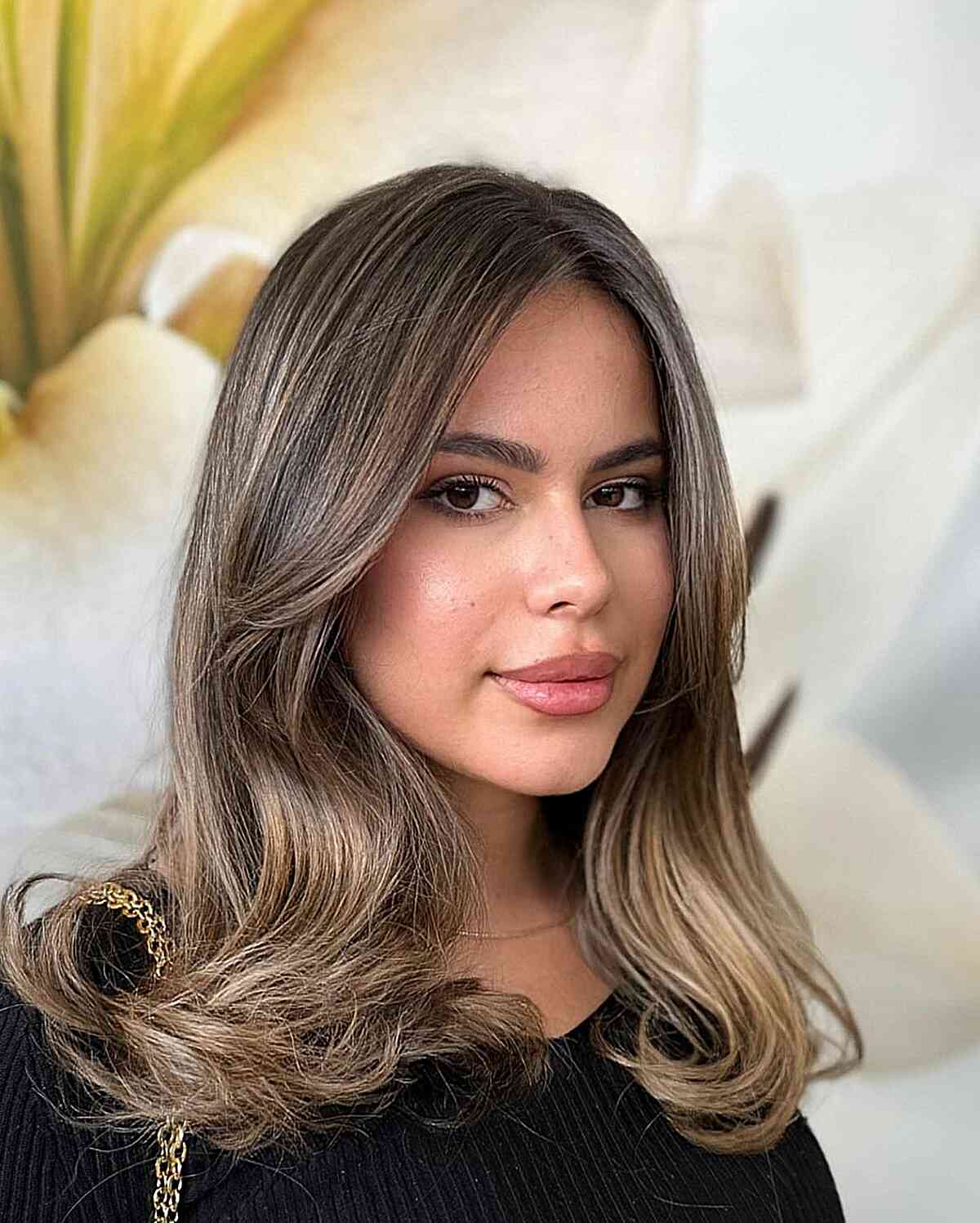 27 Fantastic Ways to Get Balayage on Medium-Length Hair