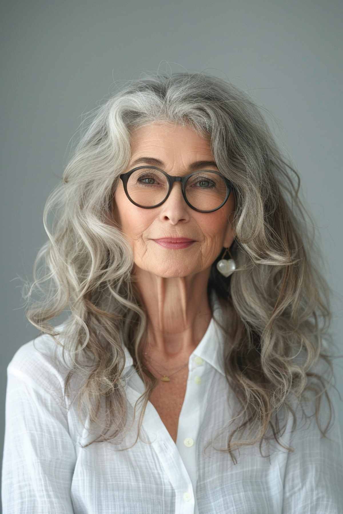 25 Women Over 70 Prove They Can Rock Medium-Length Hairstyles in 2025