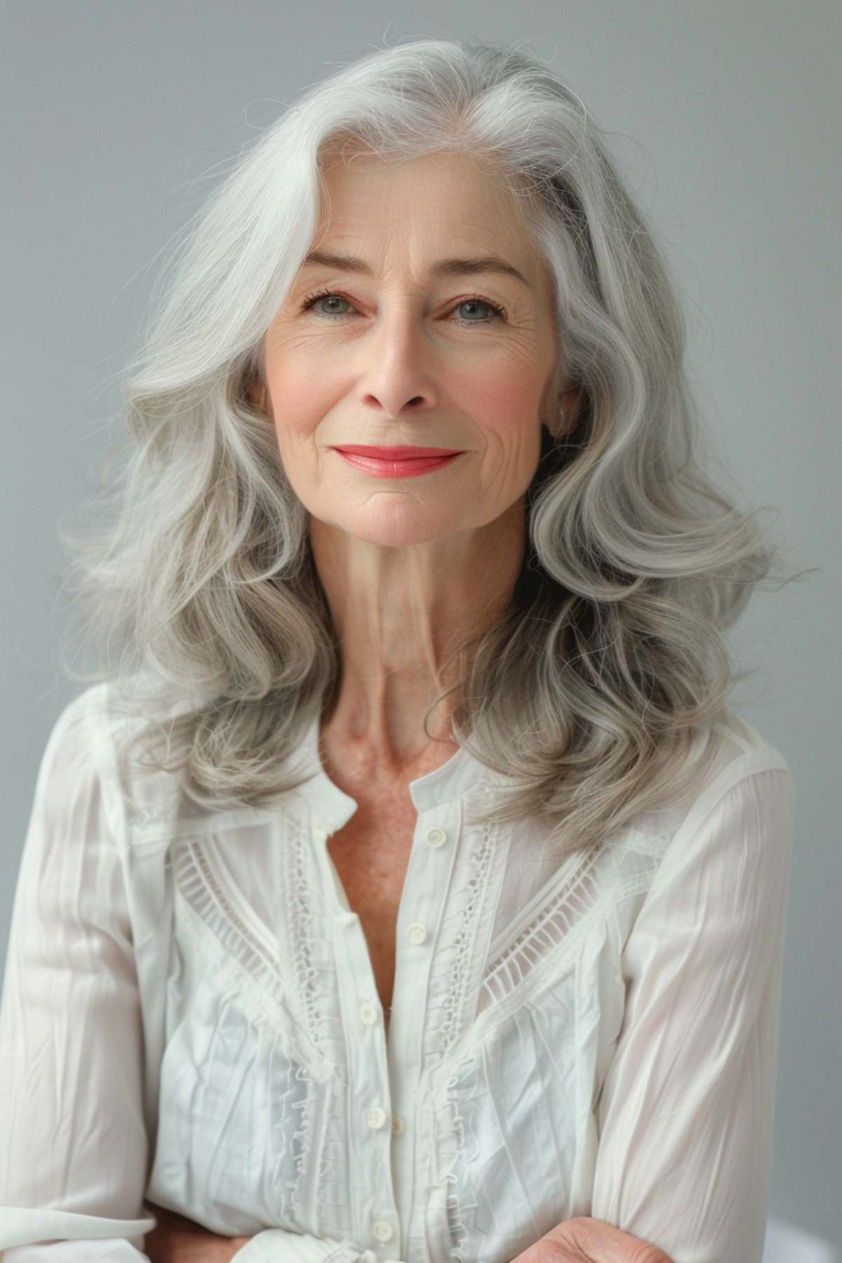 25 Women Over 70 Prove They Can Rock Medium-Length Hairstyles in 2025