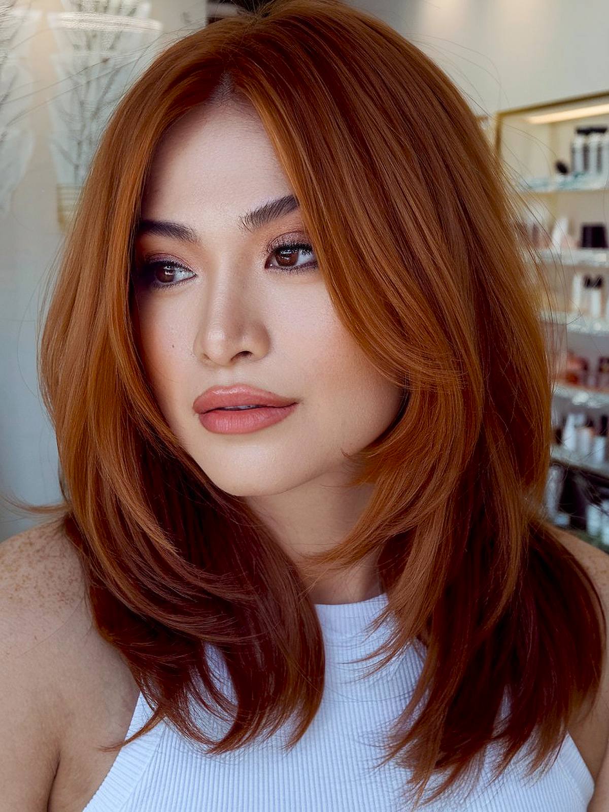 25+ Marvelous Hairstyles for Medium-Length Hair in 2025