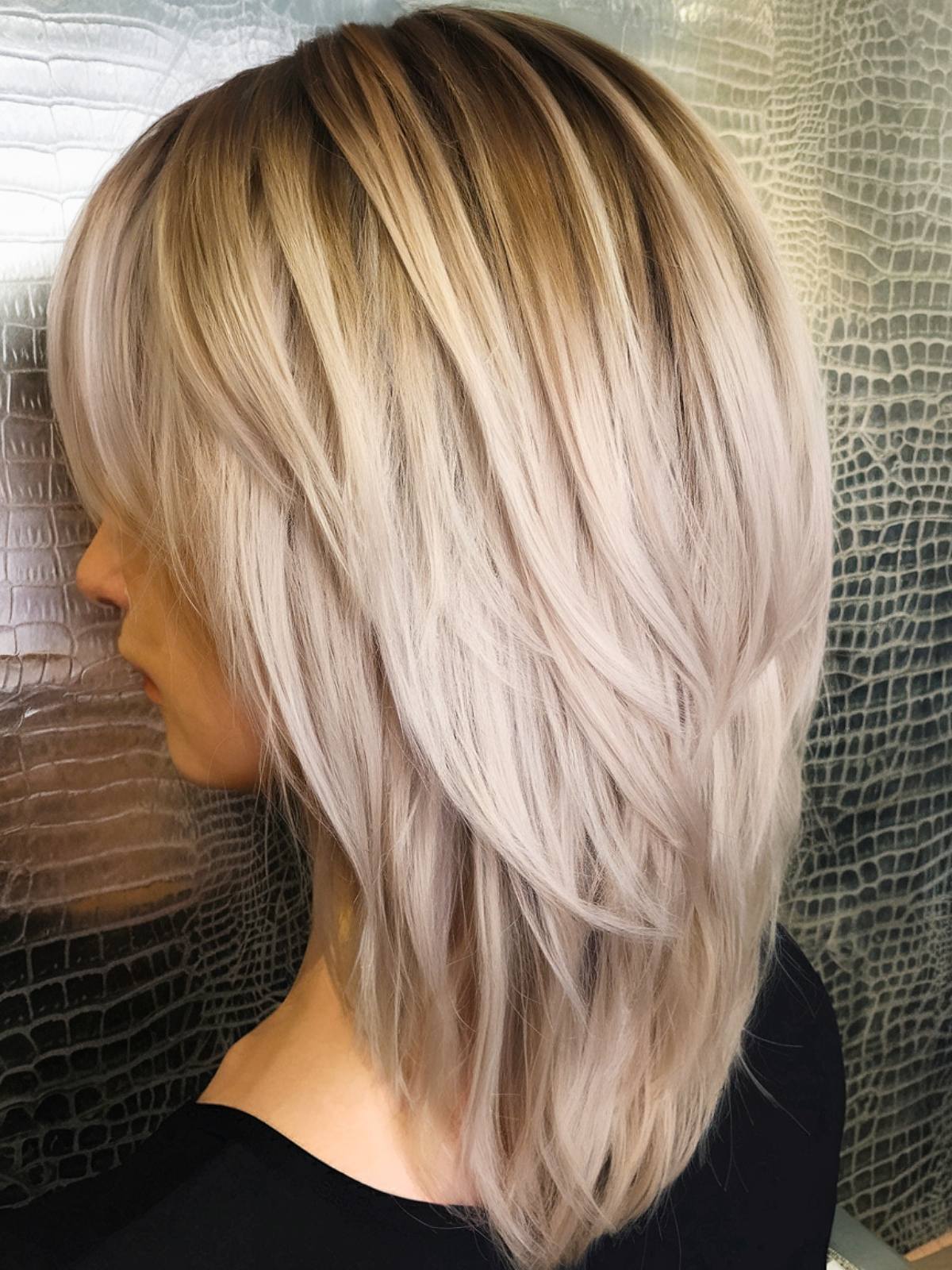30+ Medium-Length Hair with Layers Trending in 2025
