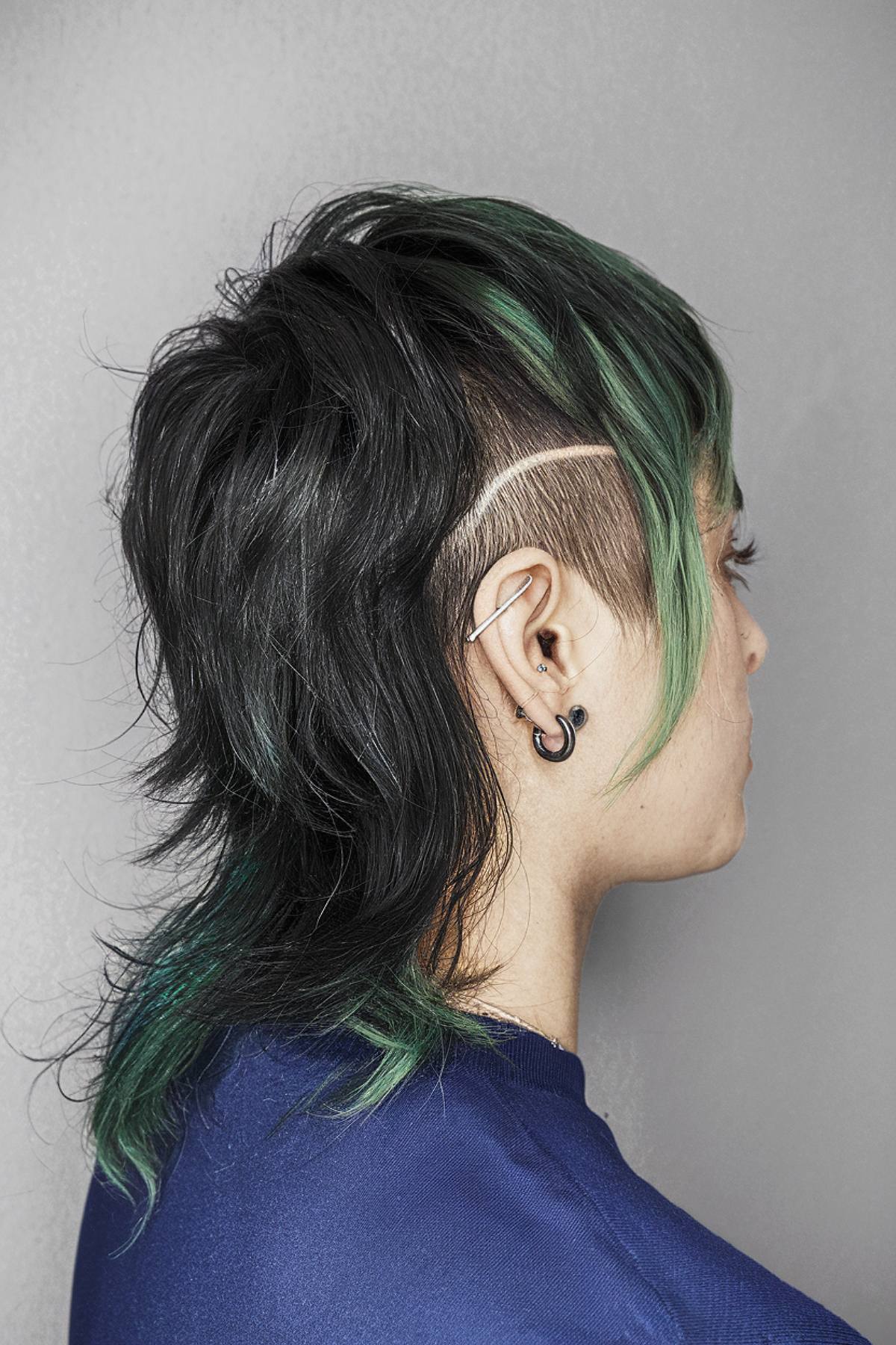 30+ Medium-Length Hair with Layers Trending in 2025