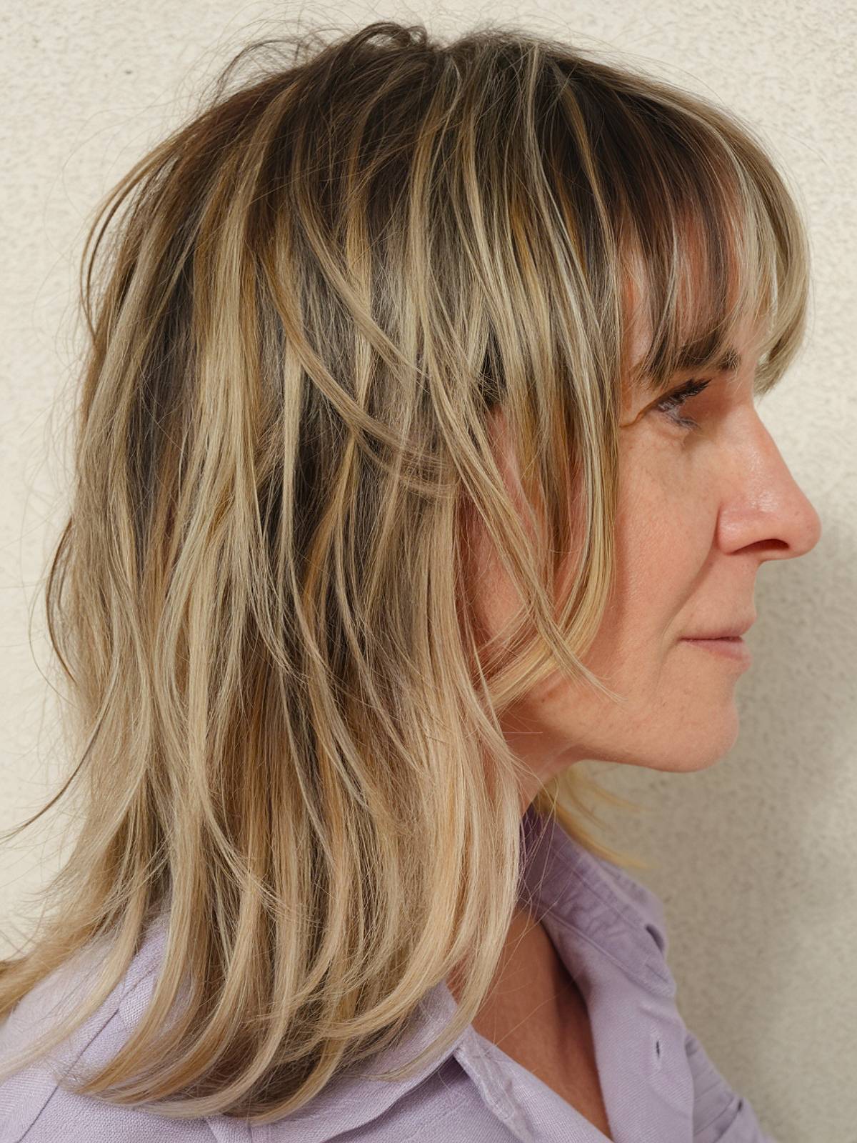 15+ Trendy Medium Shag Haircuts for Women Over 40 in 2025