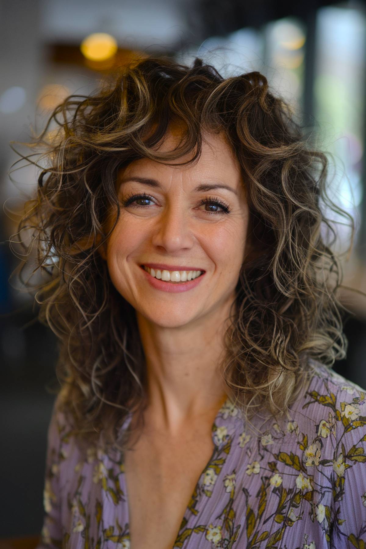 15+ Trendy Medium Shag Haircuts for Women Over 40 in 2025