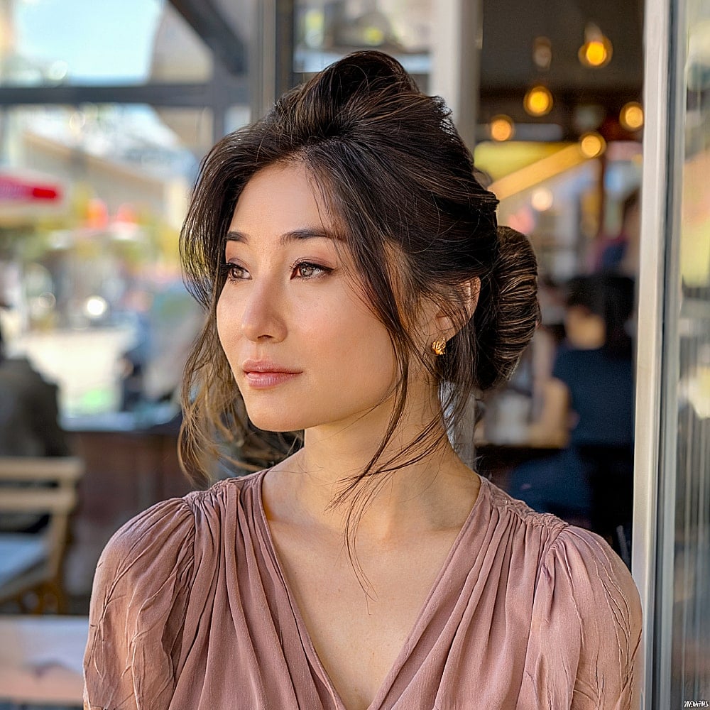 15+ Stylish Medium Hair Work Looks Women Are Copying in 2025