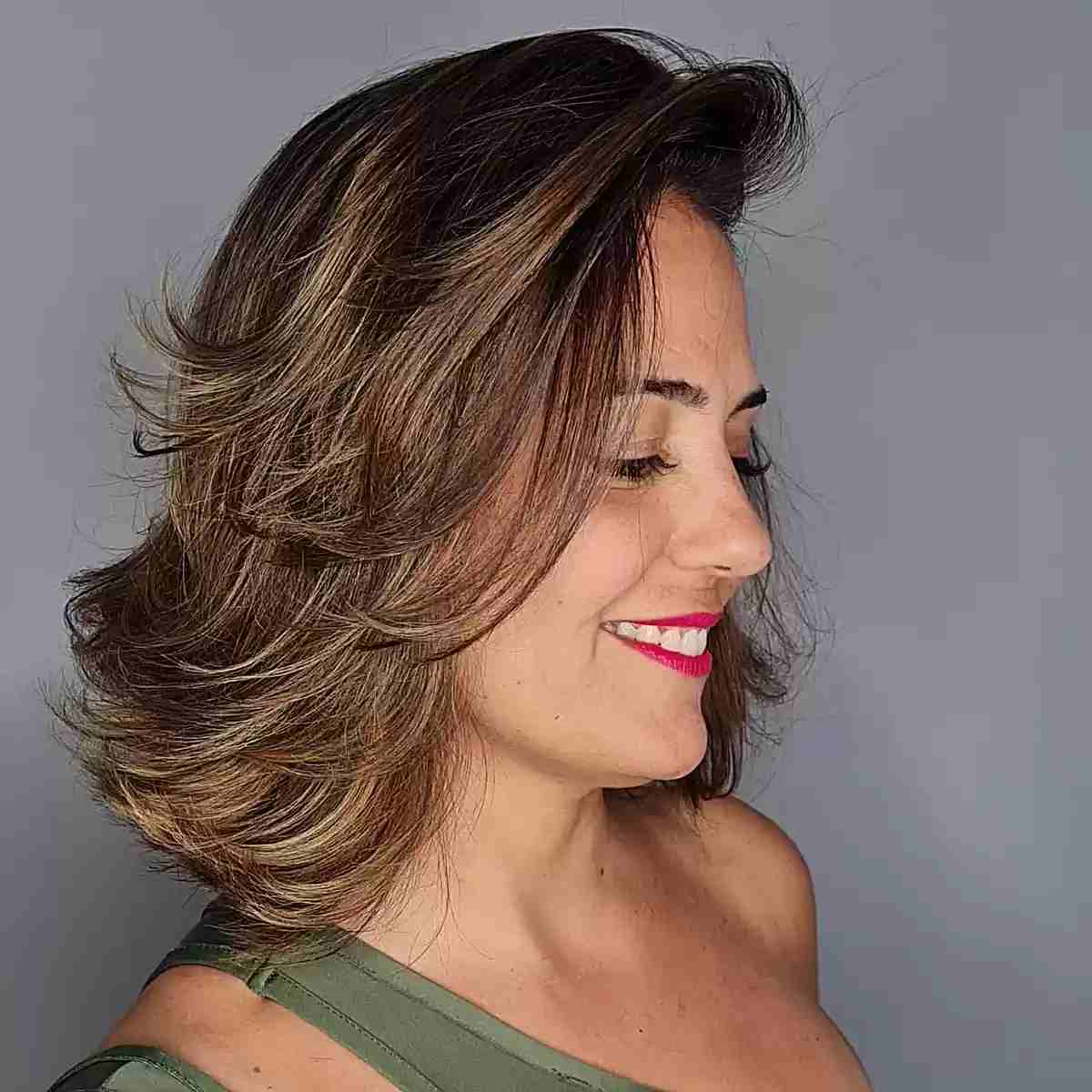 Top 50 Medium-Short Haircuts for Women Trending in 2025
