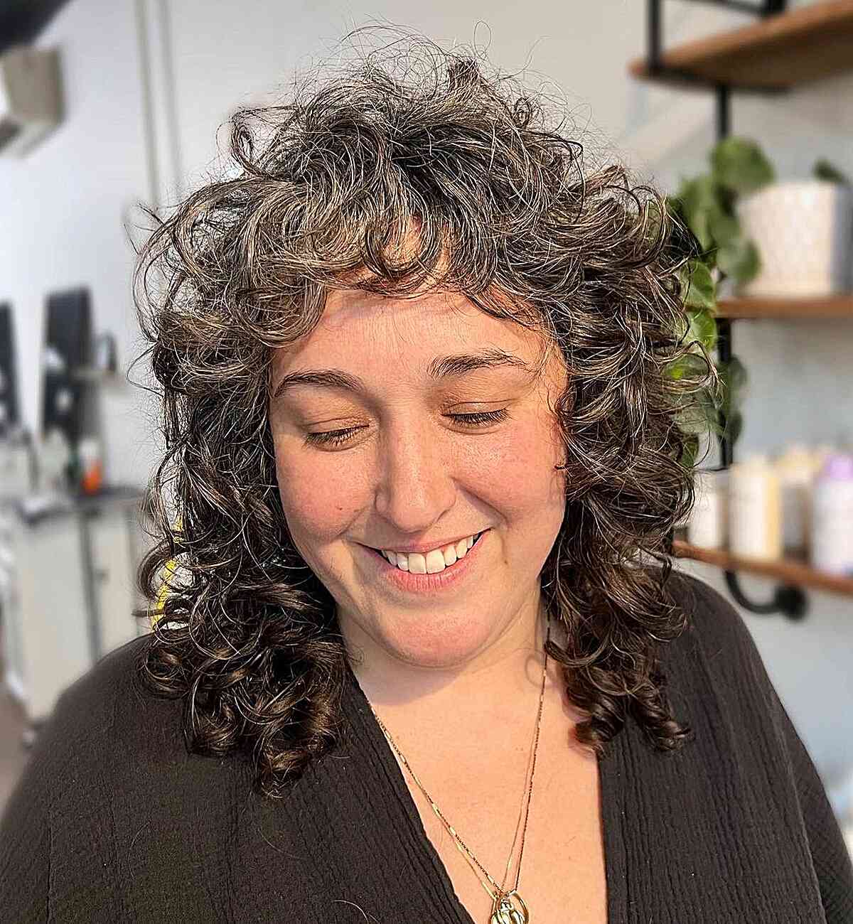 Top 50 Medium-Short Haircuts for Women Trending in 2025