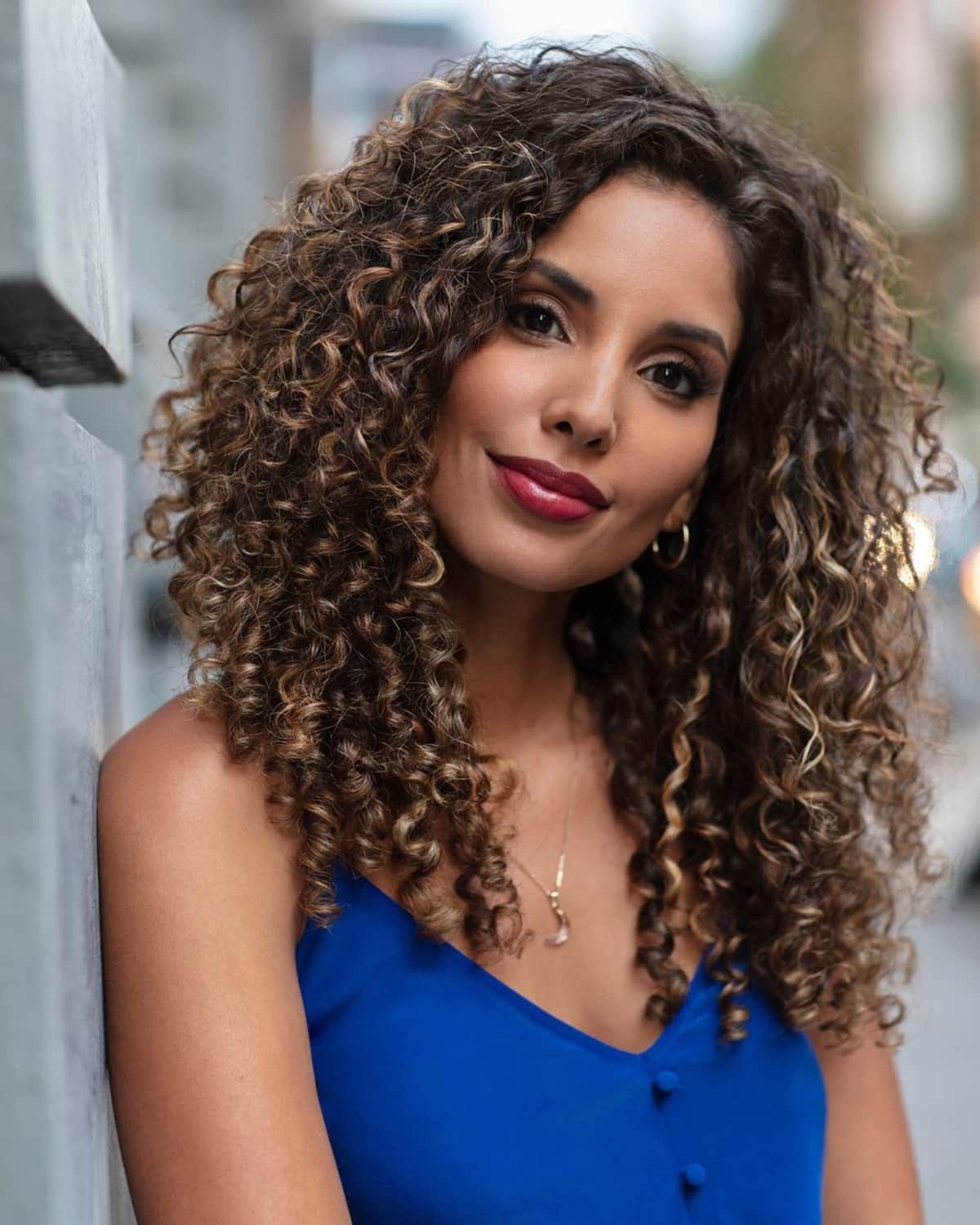 The Best Shoulder-Length Curly Hair Cuts & Styles in 2025