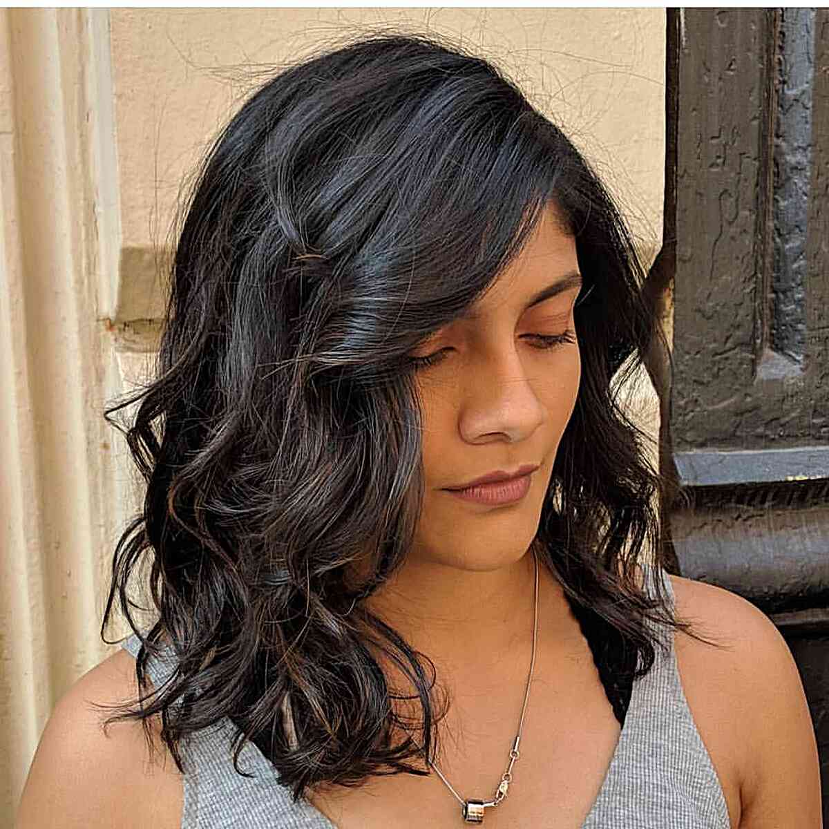 50 Best Medium Wavy Hairstyle Ideas of 2025