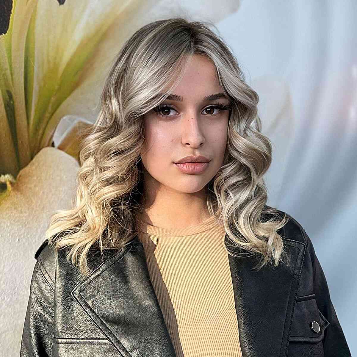 50 Best Medium Wavy Hairstyle Ideas of 2025