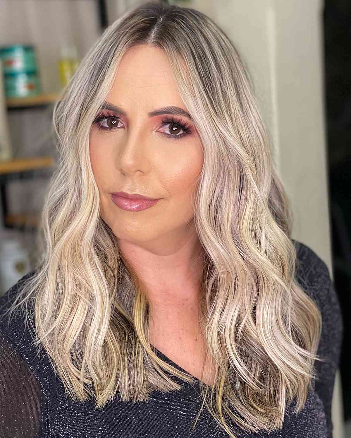 50 Best Medium Wavy Hairstyle Ideas of 2025