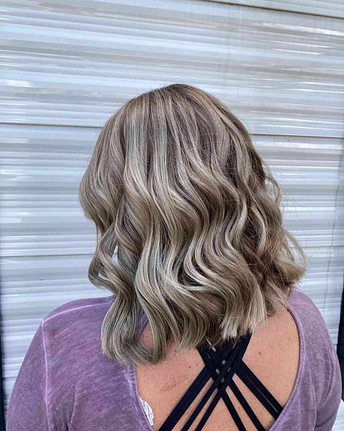 50 Best Medium Wavy Hairstyle Ideas of 2025